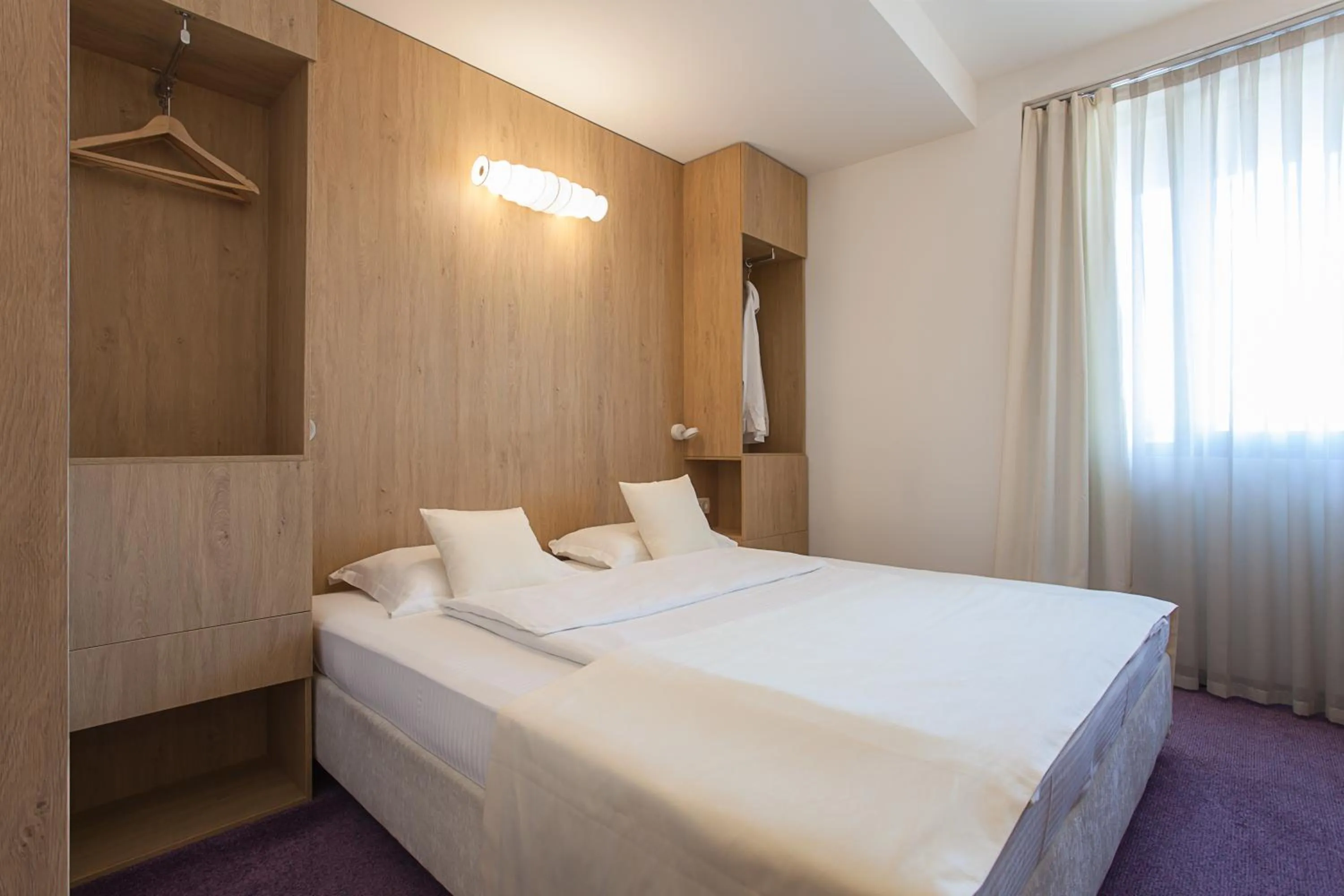 Other, Bed in City Park Hotel