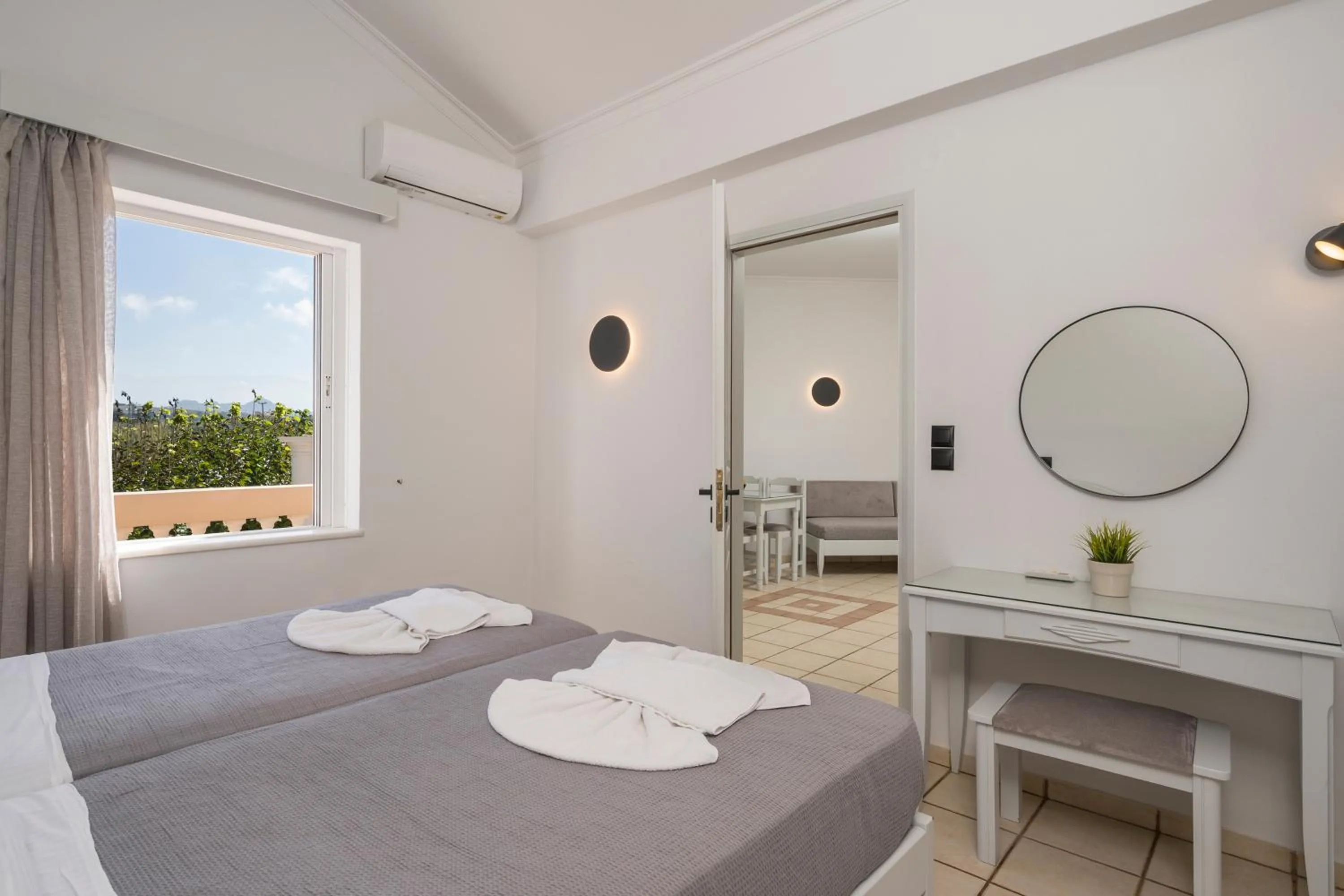 Bedroom, Bed in Hotel Caretta Beach