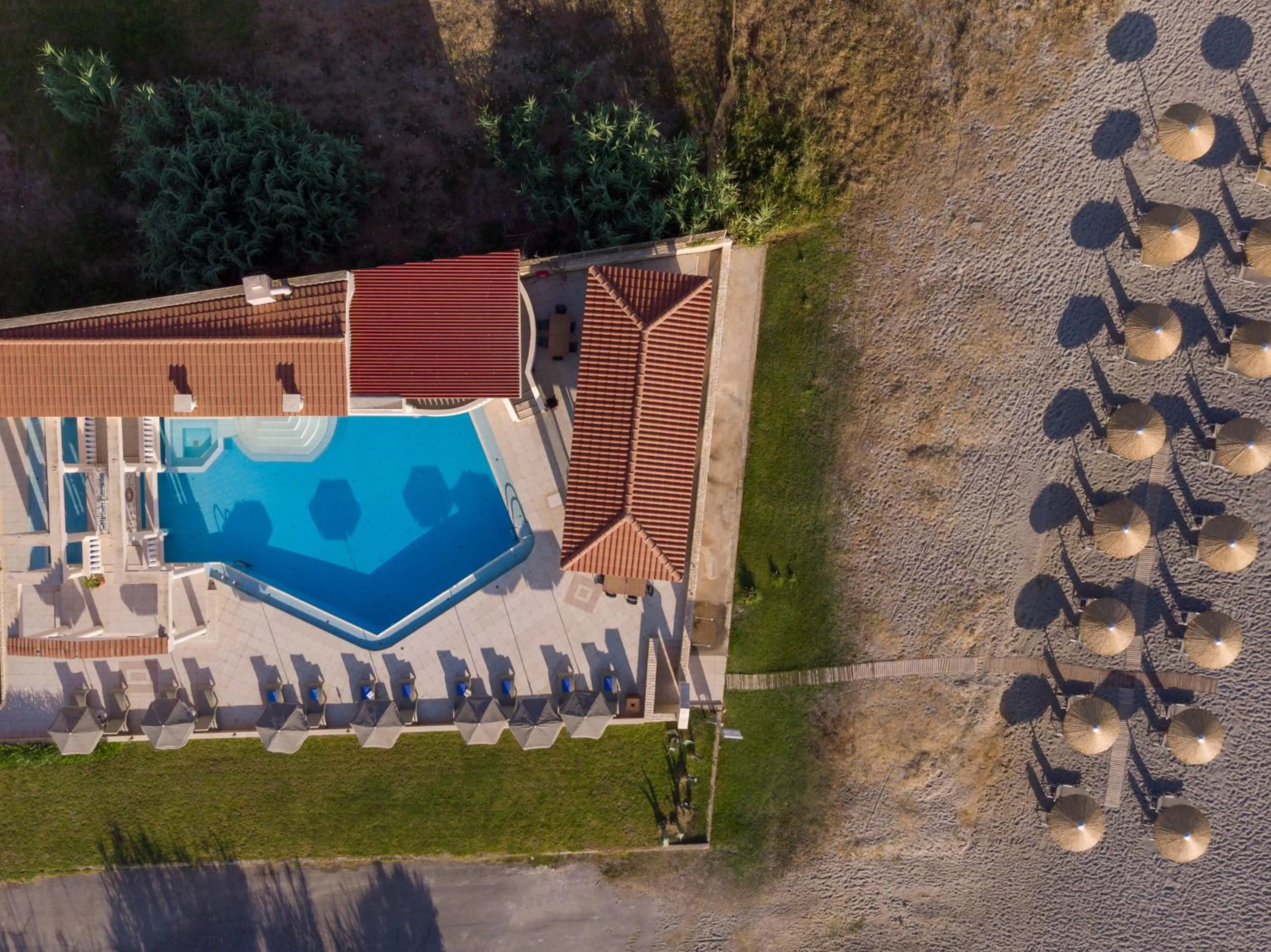 Property building in Hotel Caretta Beach