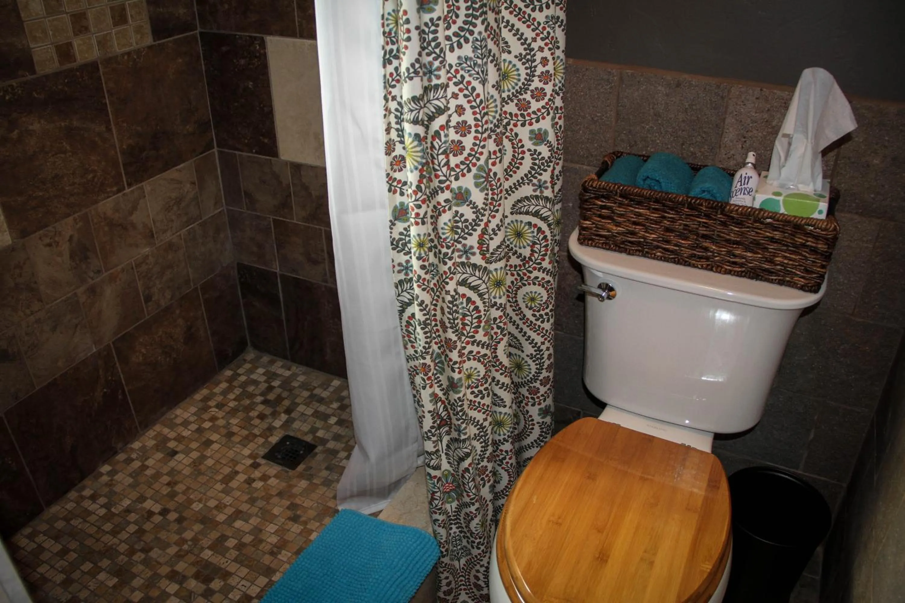 The 8th Street Retreat