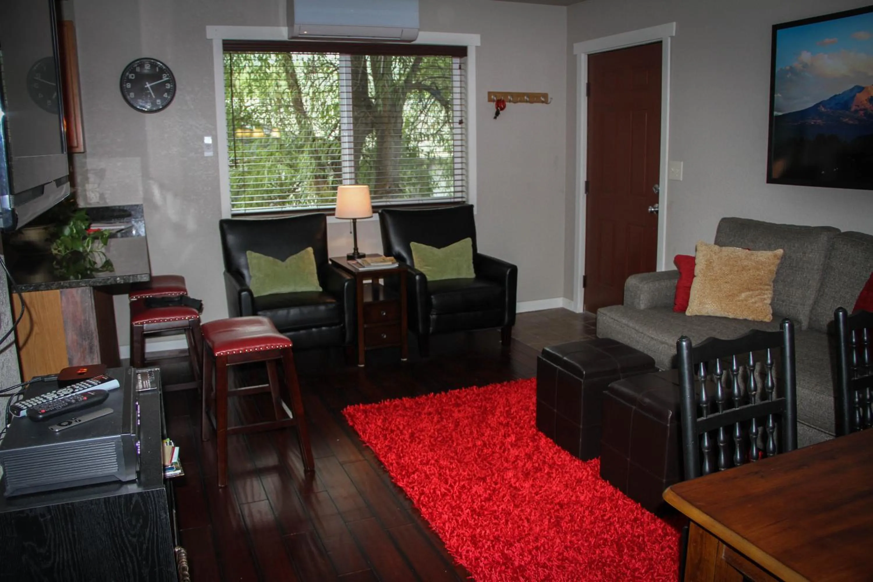 The 8th Street Retreat