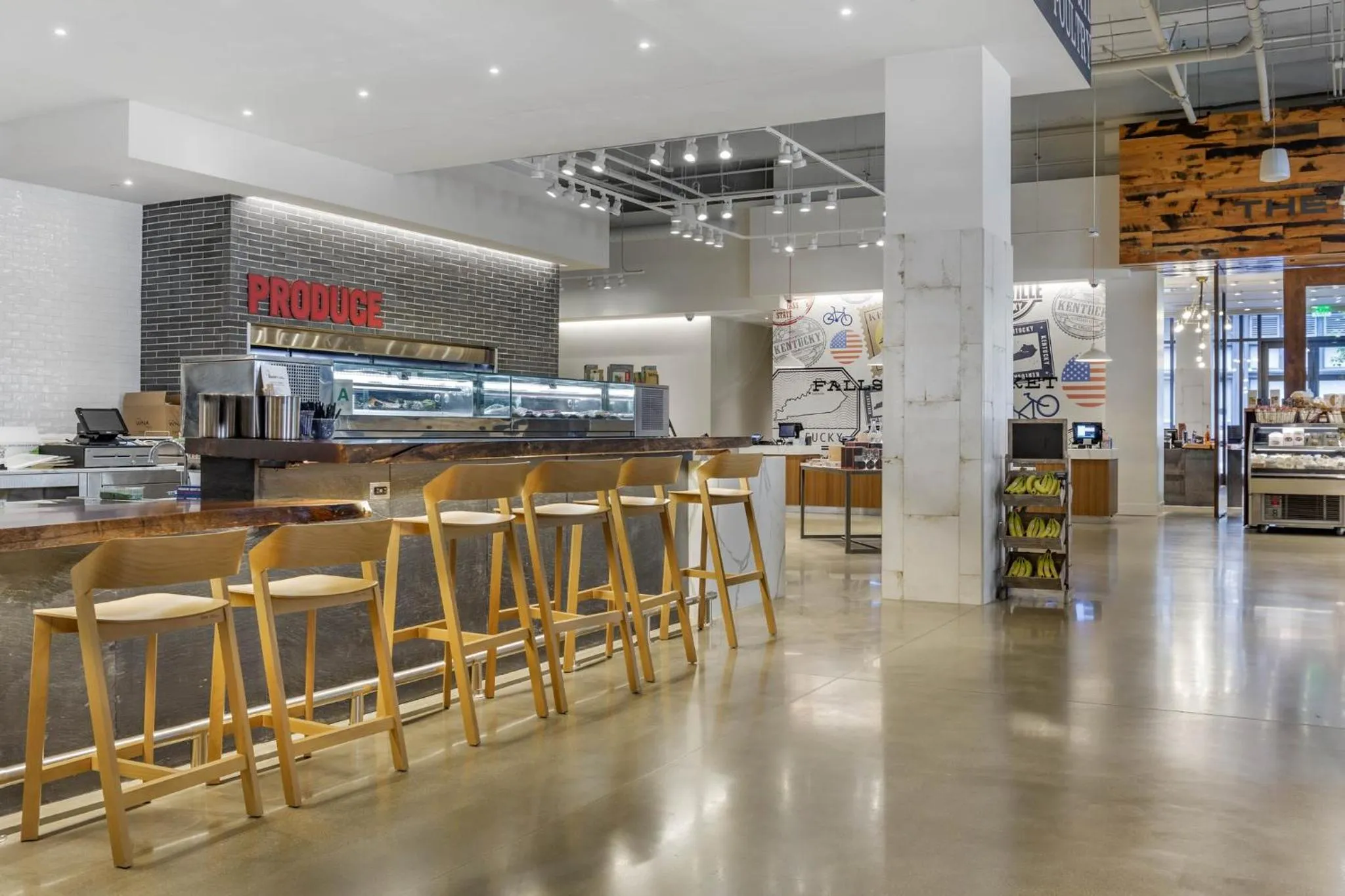 Restaurant/places to eat in Omni Louisville Hotel