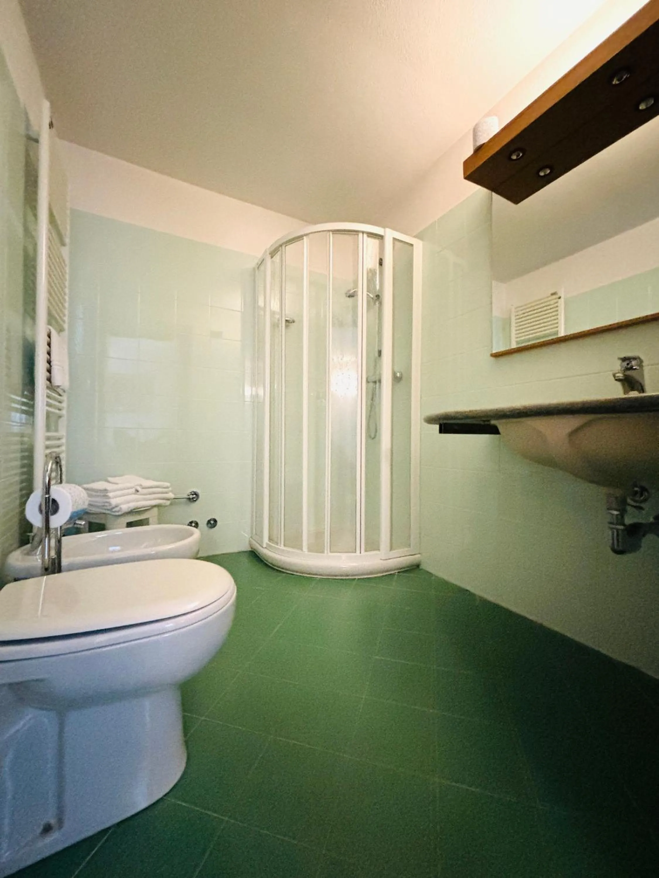 Shower in Residence Pizzo Scalino