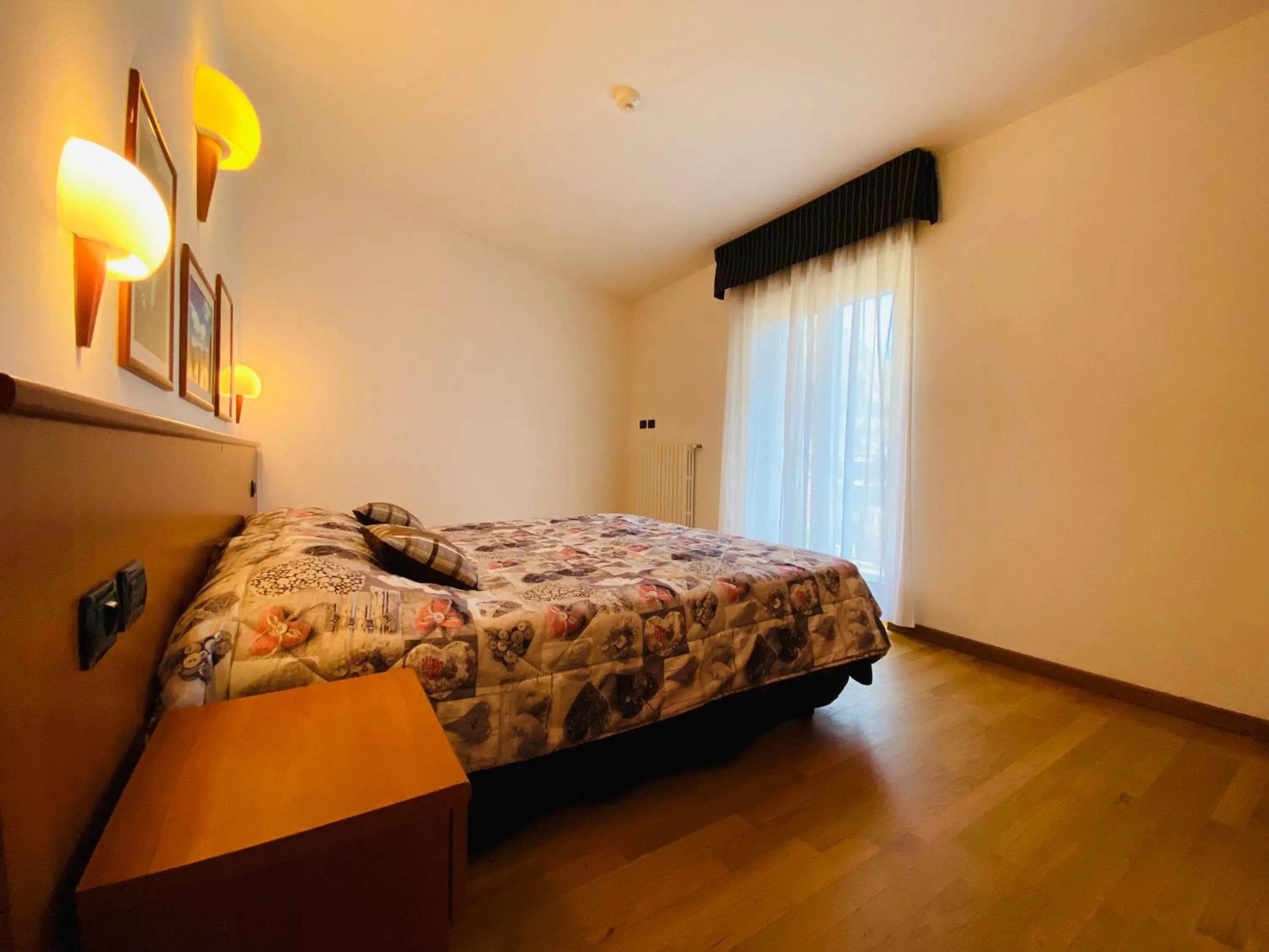 Bed in Residence Pizzo Scalino