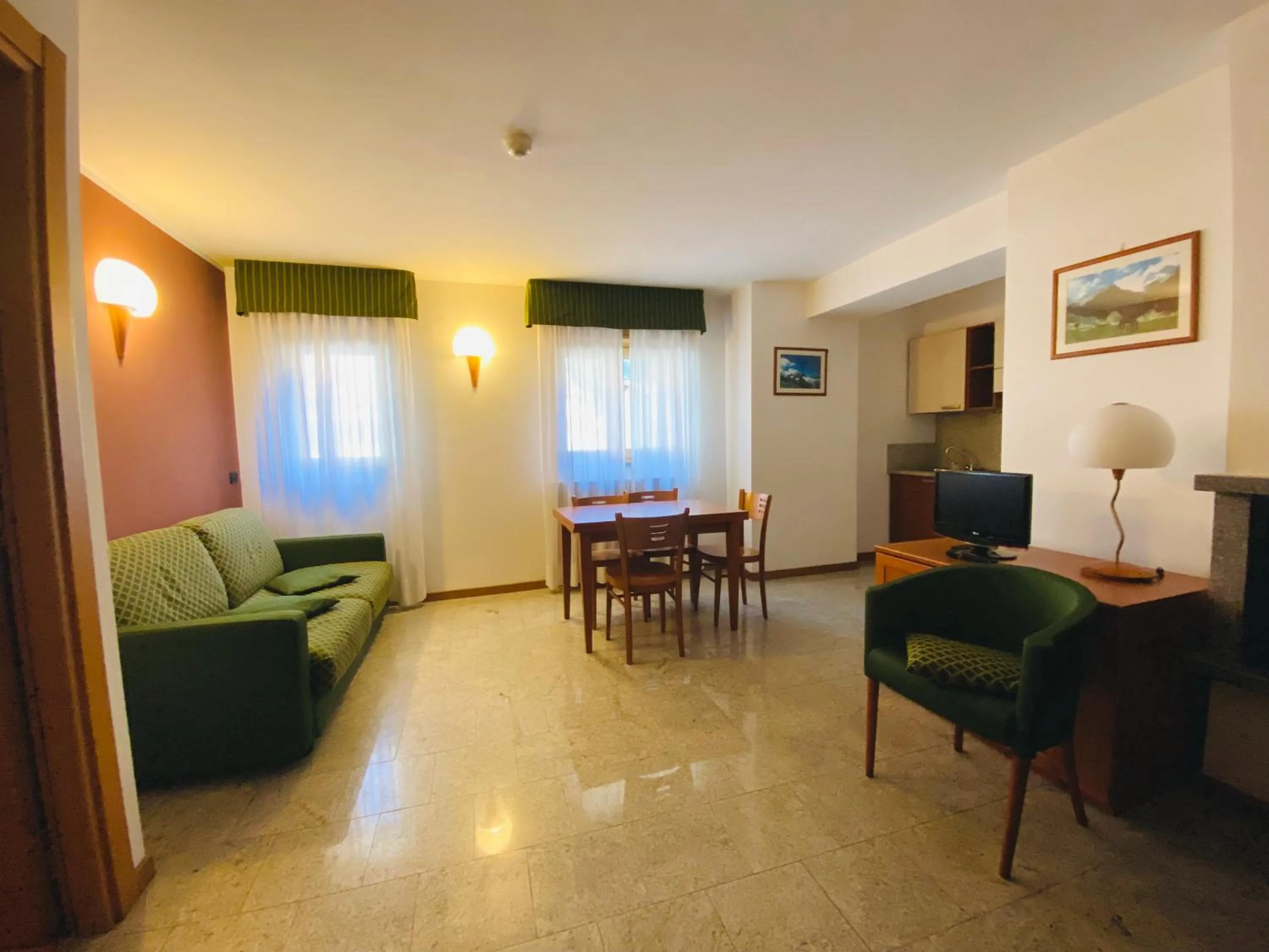 Kitchen or kitchenette in Residence Pizzo Scalino