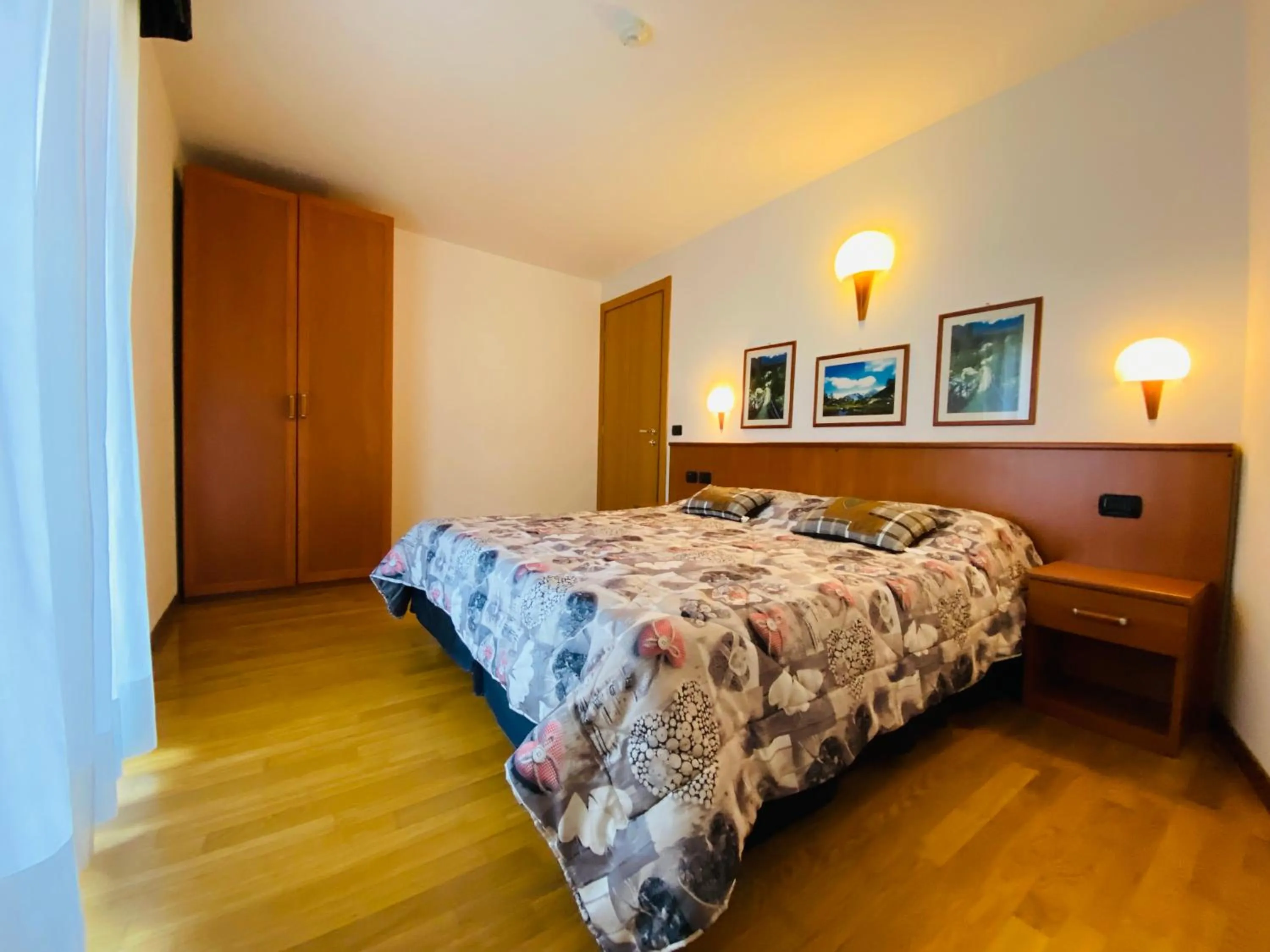 Bed in Residence Pizzo Scalino