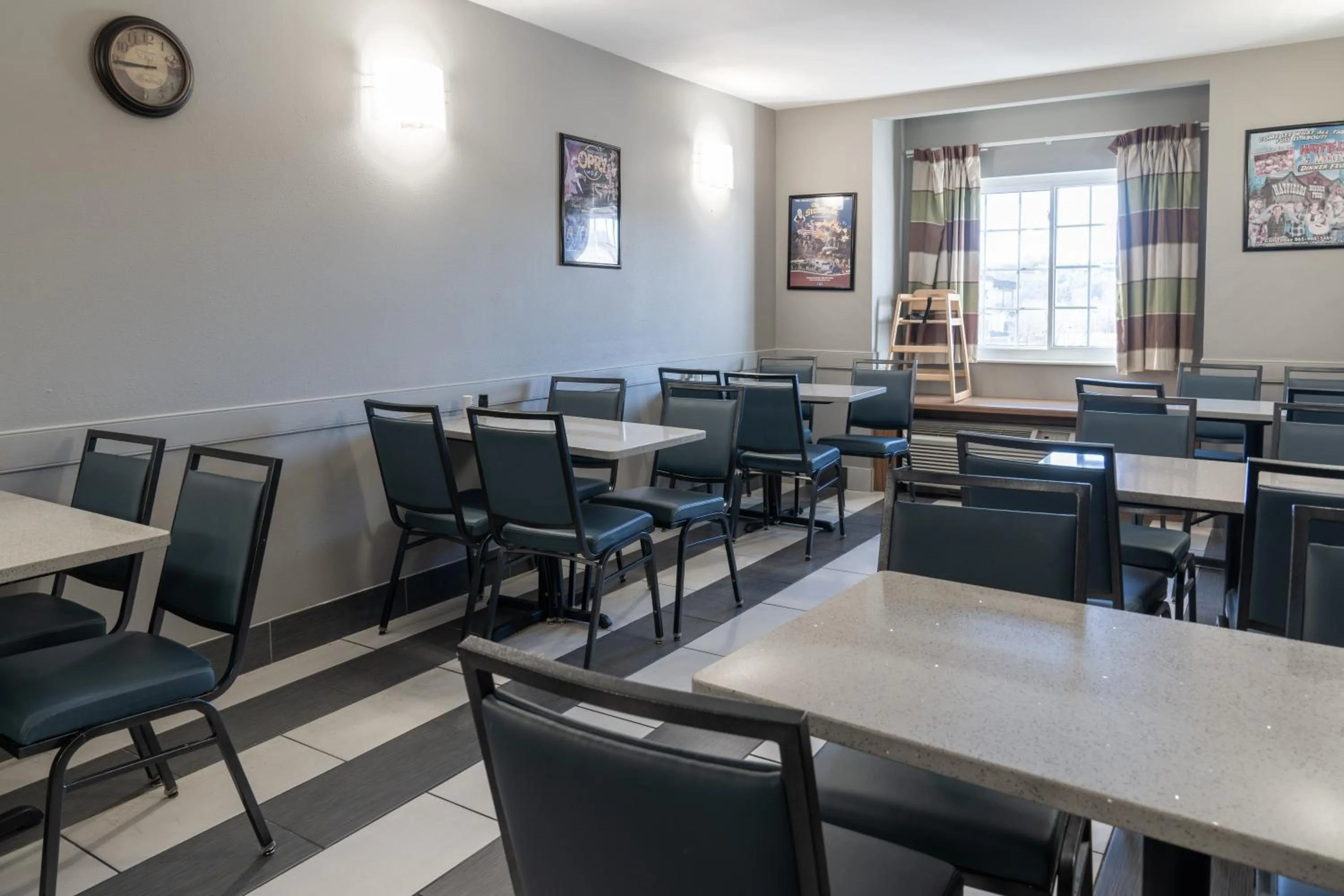 Breakfast in Microtel Inn & Suites by Wyndham Pigeon Forge