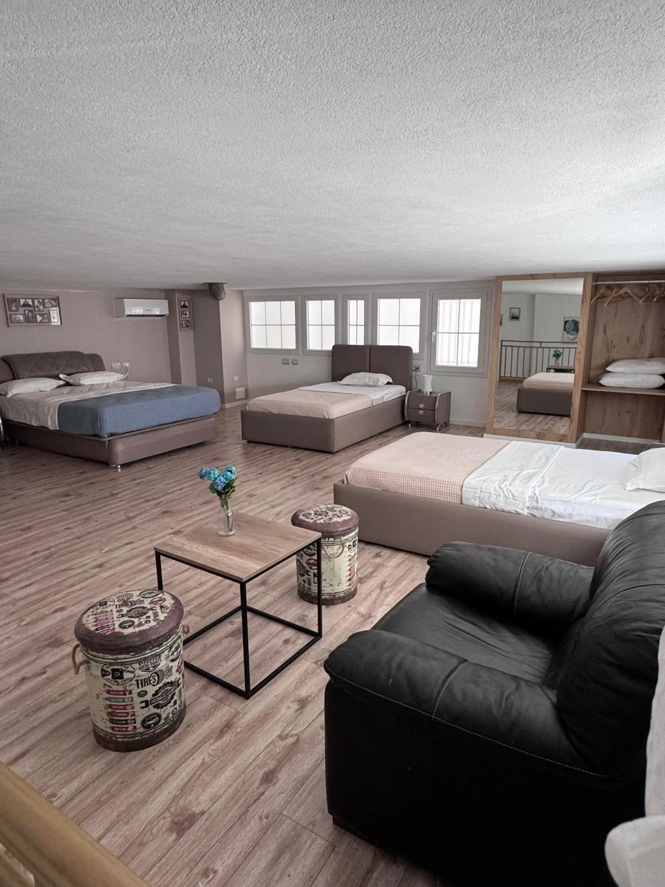 Bedroom, Bed in Park Hotel Tirana