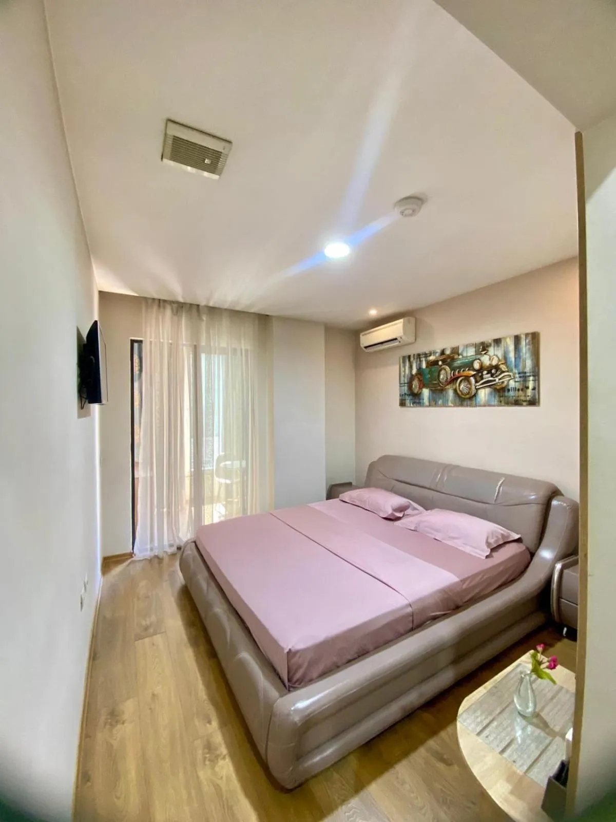 Bed in Park Hotel Tirana