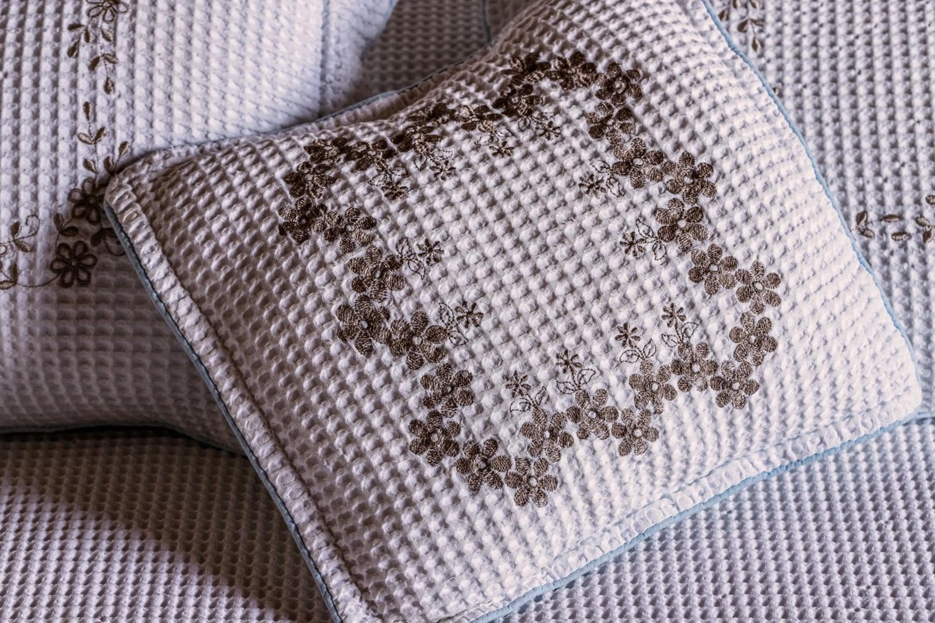 Bed in Hotel Meissner Hof