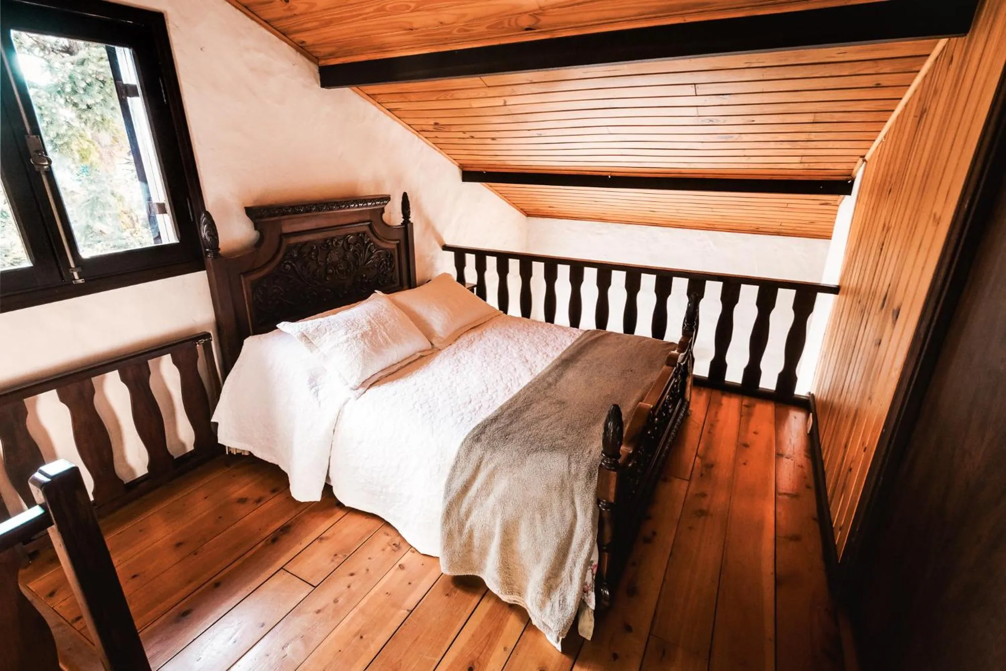 Bed in Hotel Meissner Hof