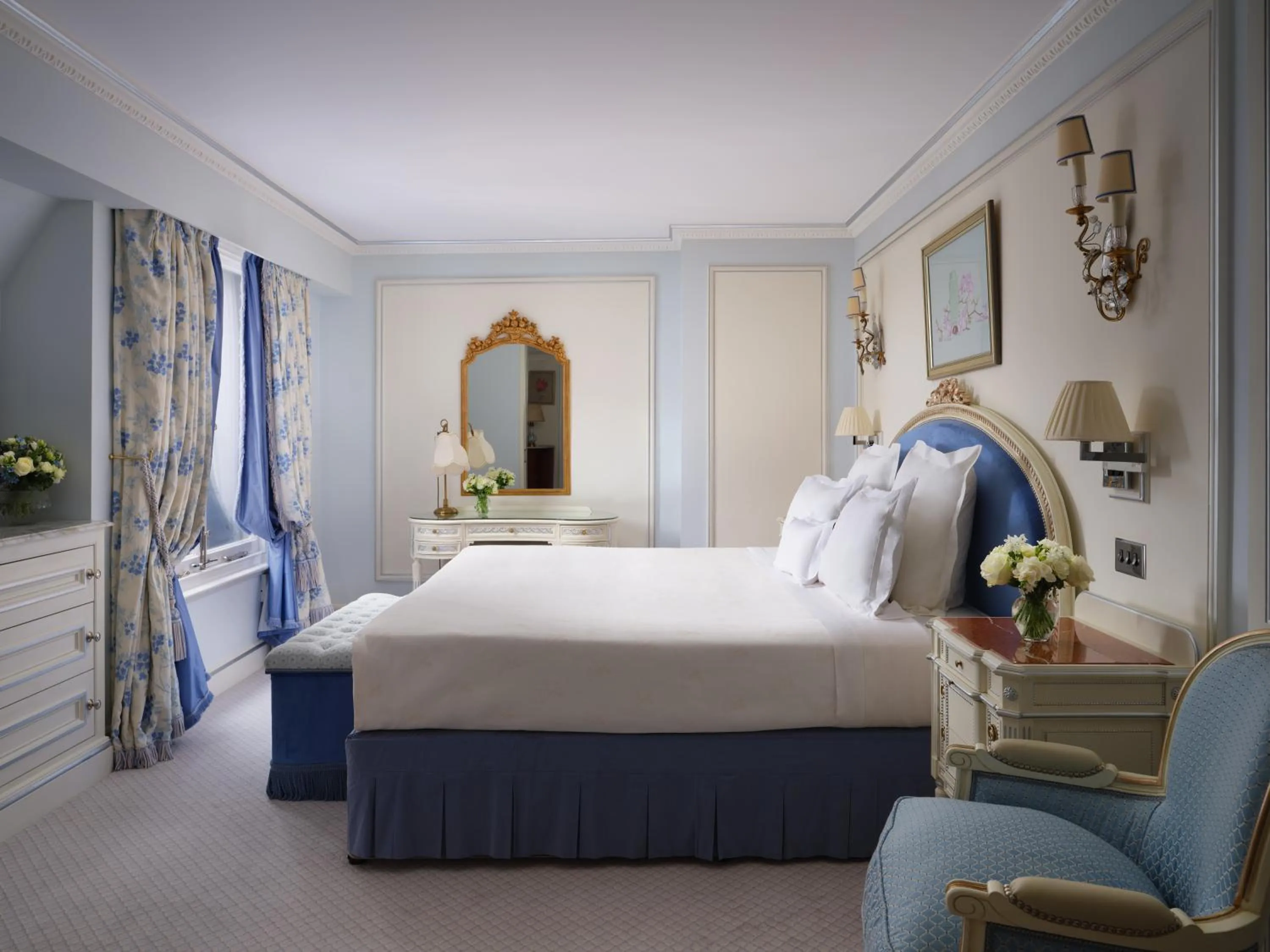 Bedroom, Bed in The Ritz London