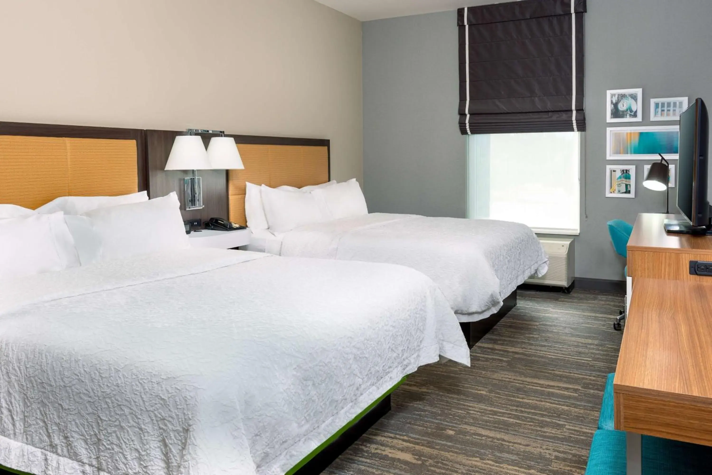 Queen Room with Two Queen Beds - Non-Smoking in Hampton Inn & Suites Tallahassee Capitol-University Queen Room with Two Queen Beds - Non-Smoking in Hampton Inn & Suites Tallahassee Capitol-University
