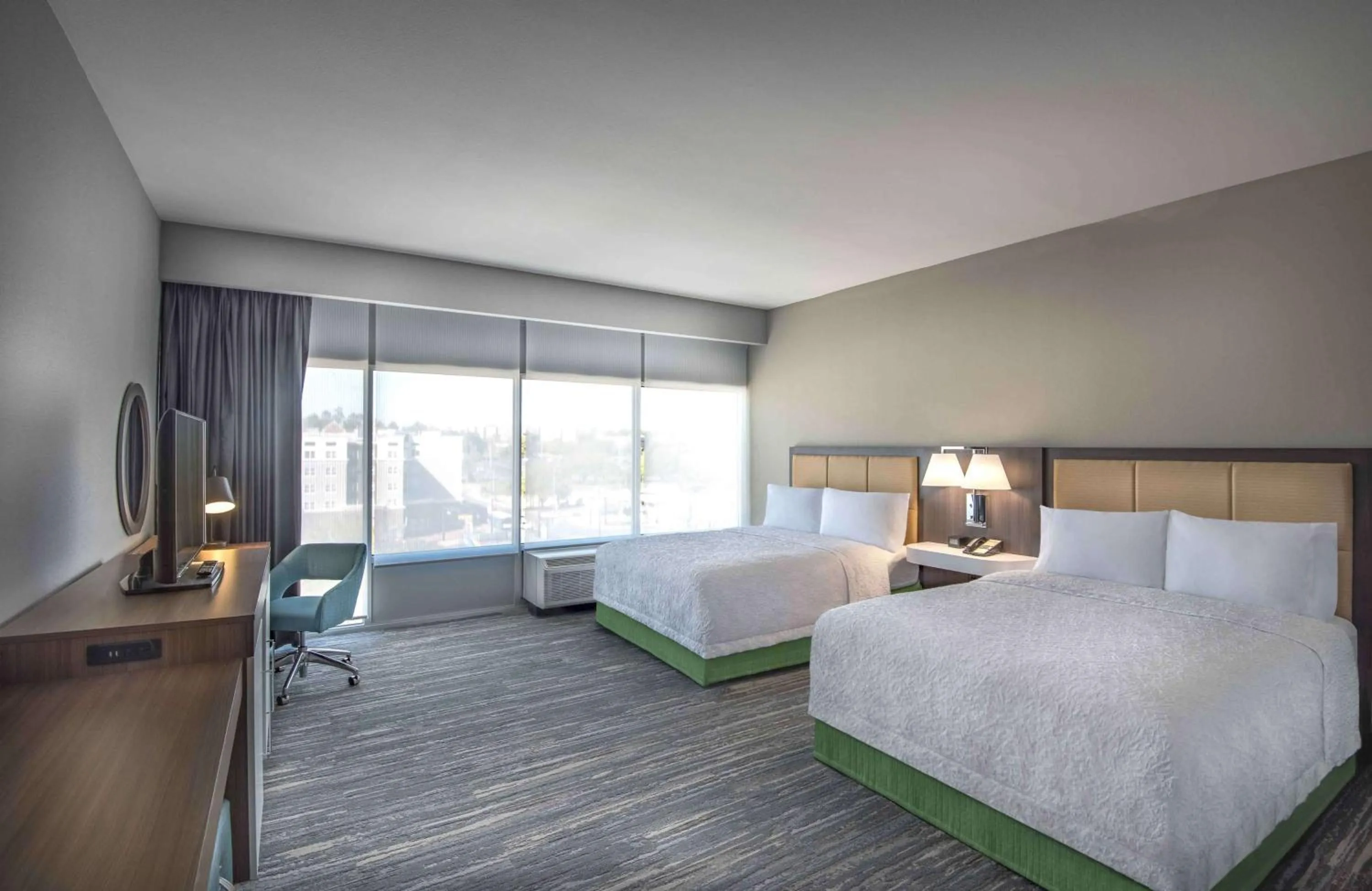 Bedroom, Bed in Hampton Inn & Suites Tallahassee Capitol-University