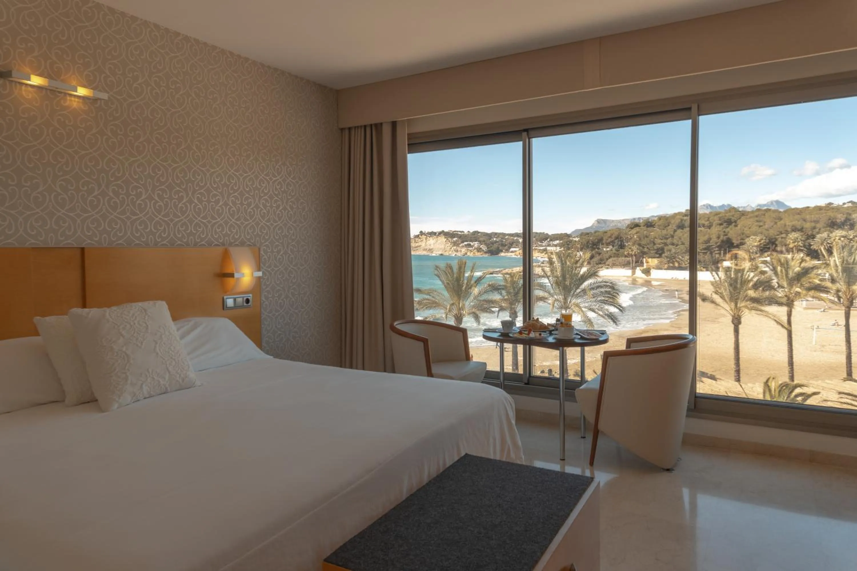 Natural landscape, Bed in La Sort Boutique Hotel