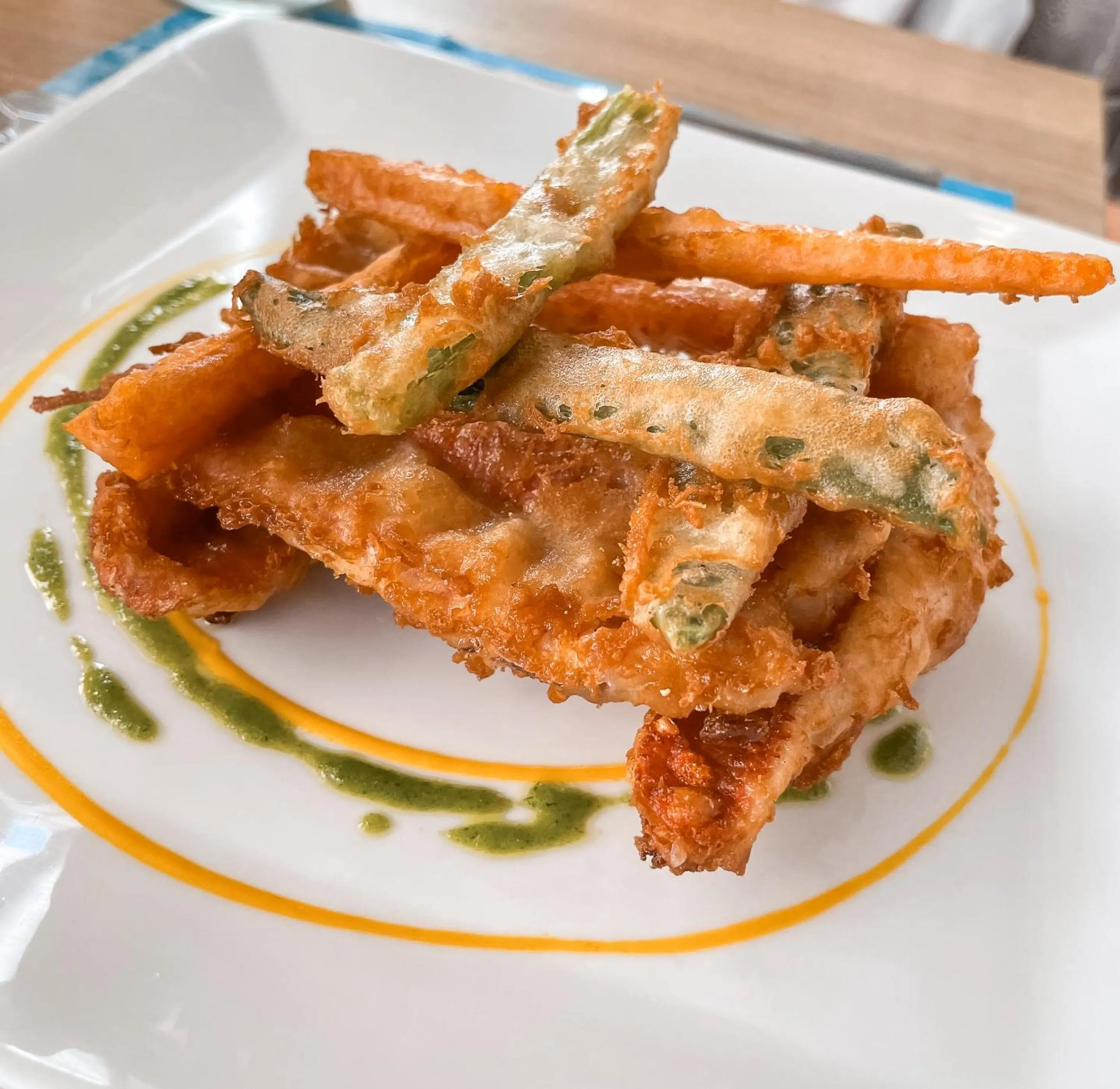 Restaurant/places to eat in La Sort Boutique Hotel