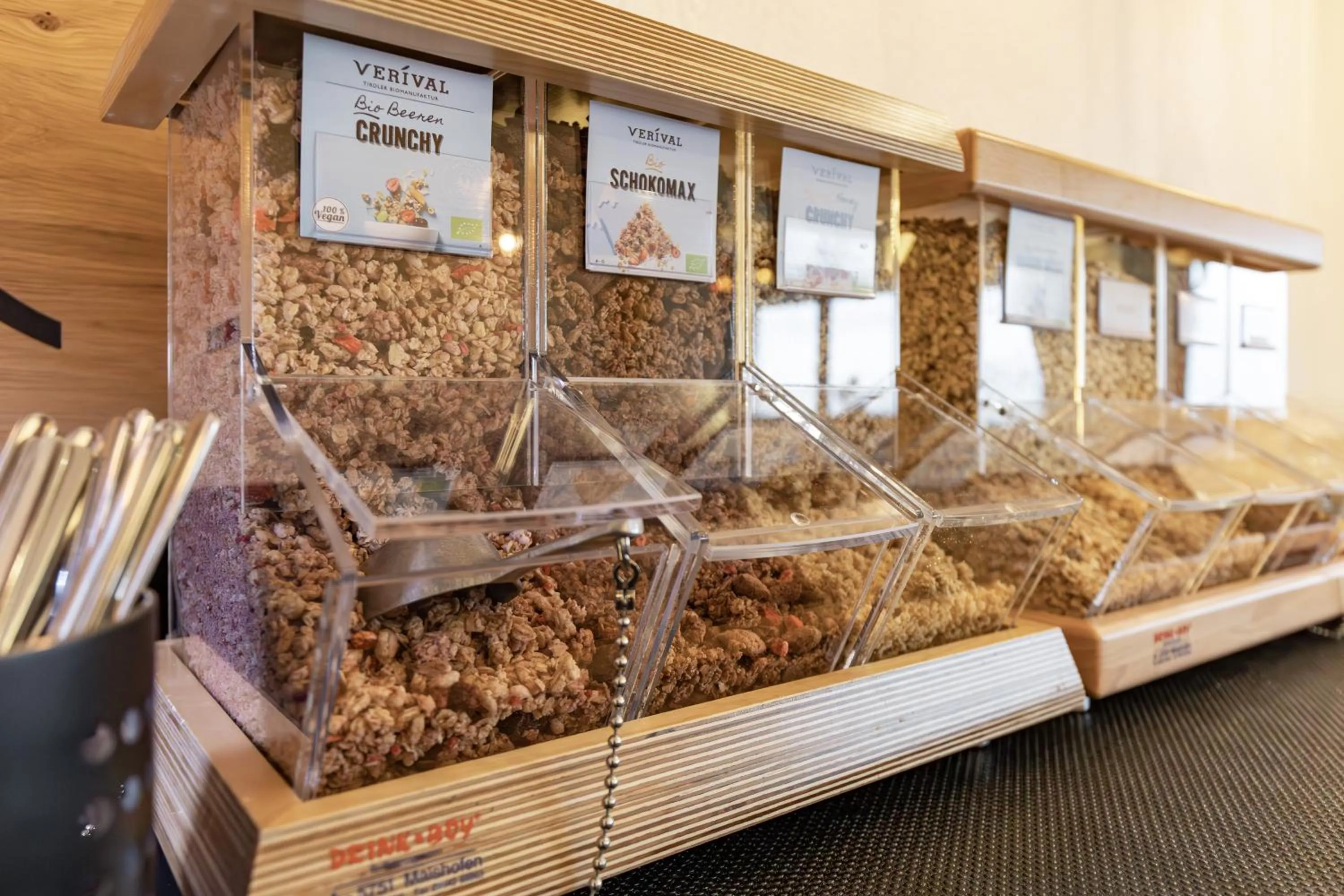 Breakfast in Das Aparthotel Olympia Tirol