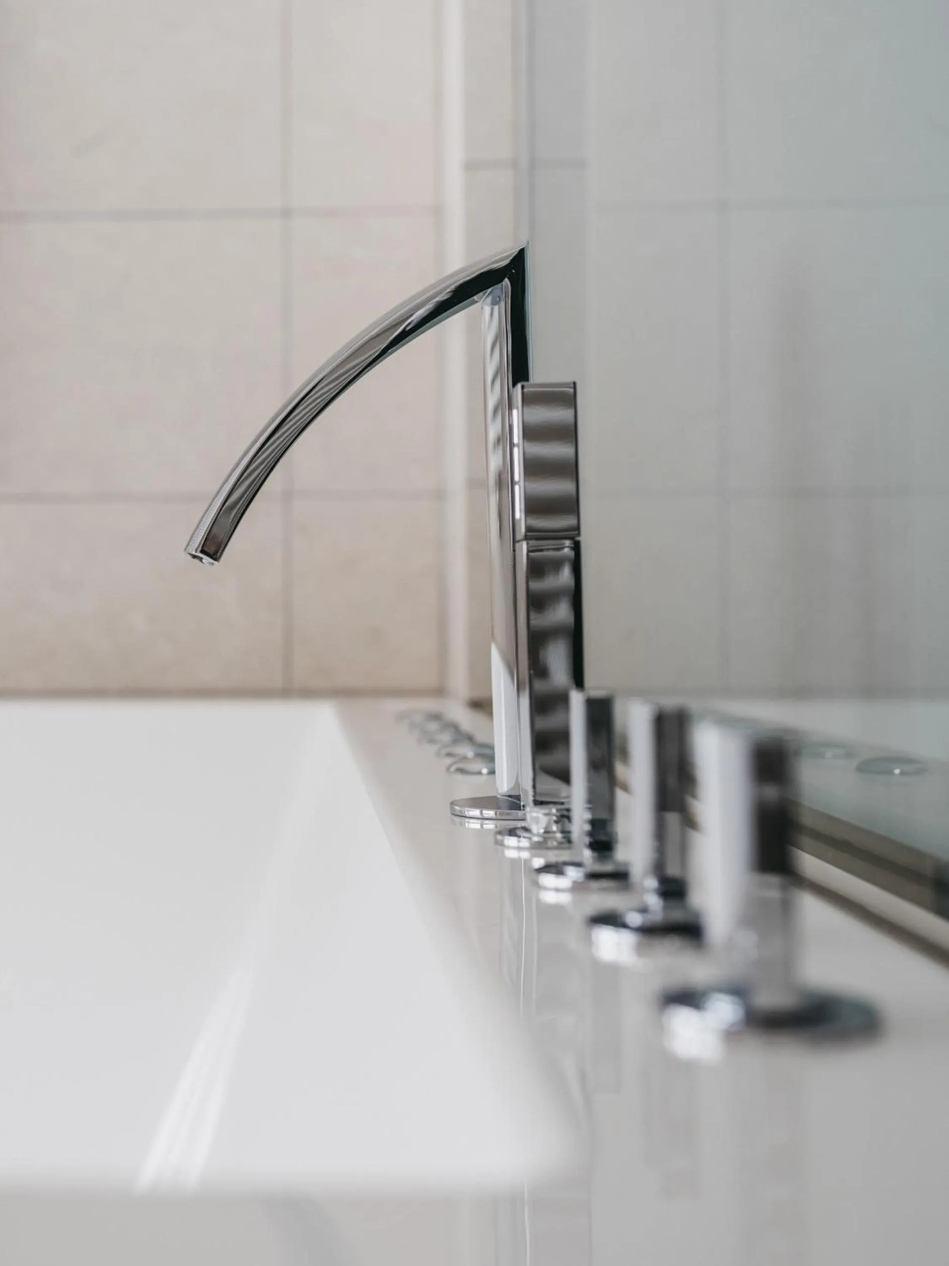 Two-Bedroom Penthouse Suite I in The Crystal VAYA Unique