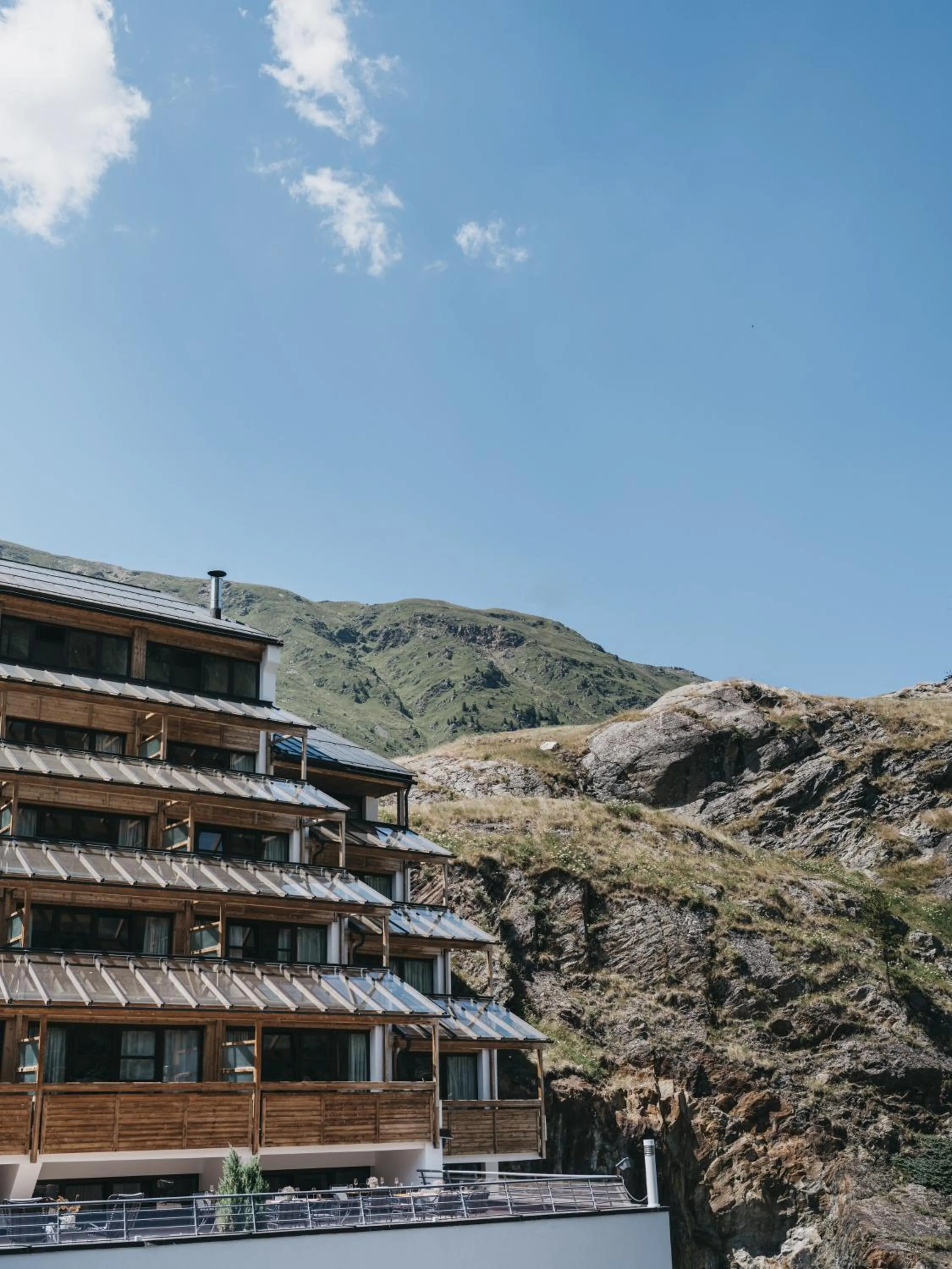 Property building in The Crystal VAYA Unique