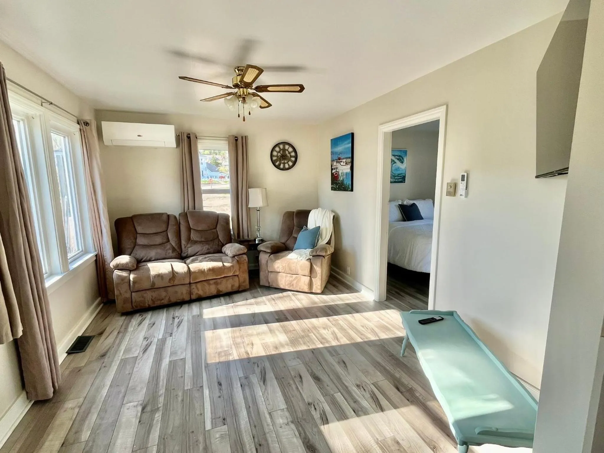 Alma Shore Lane Suites & Cottages