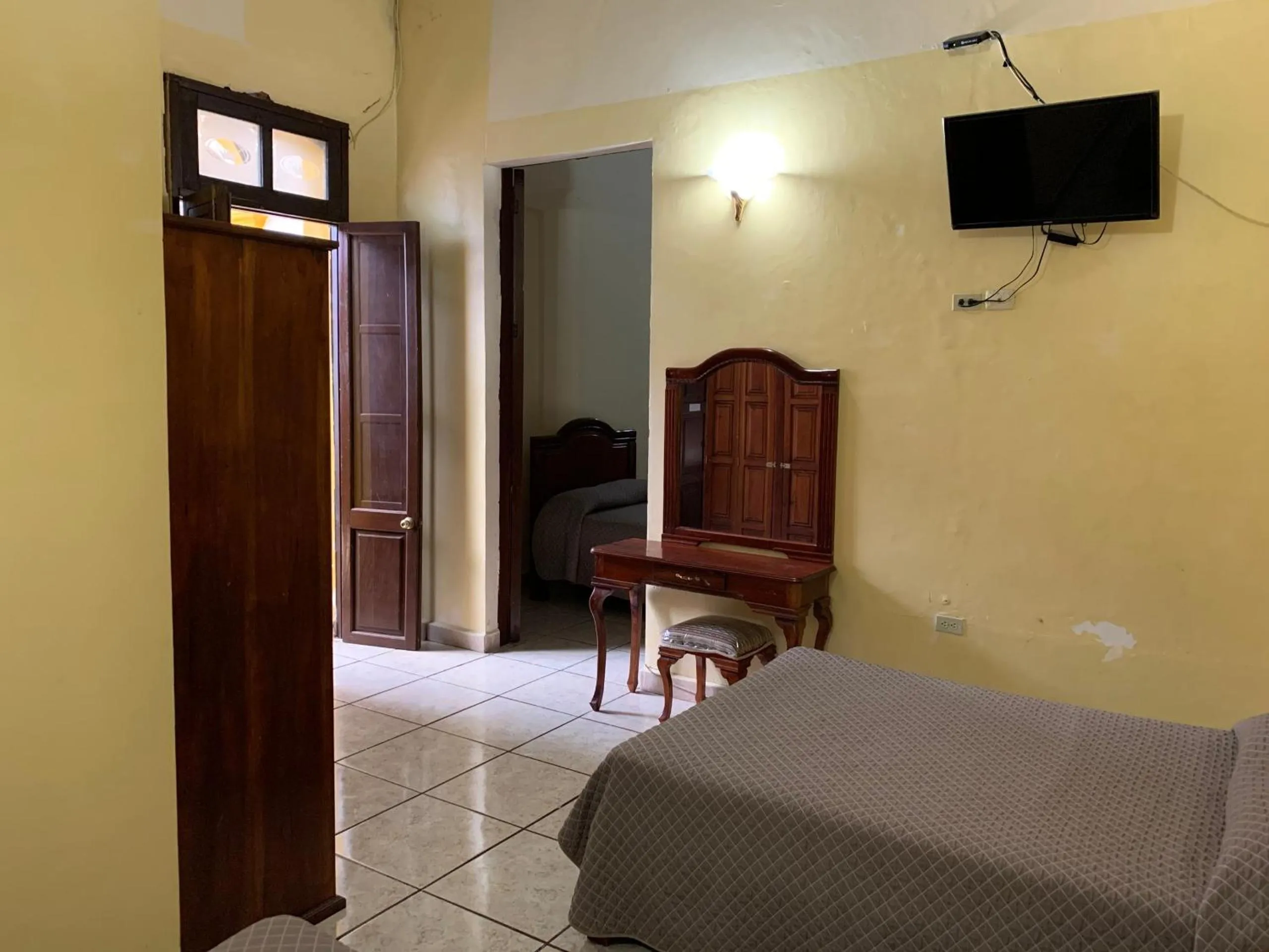 Bedroom in OYO Hotel Real de Cortés