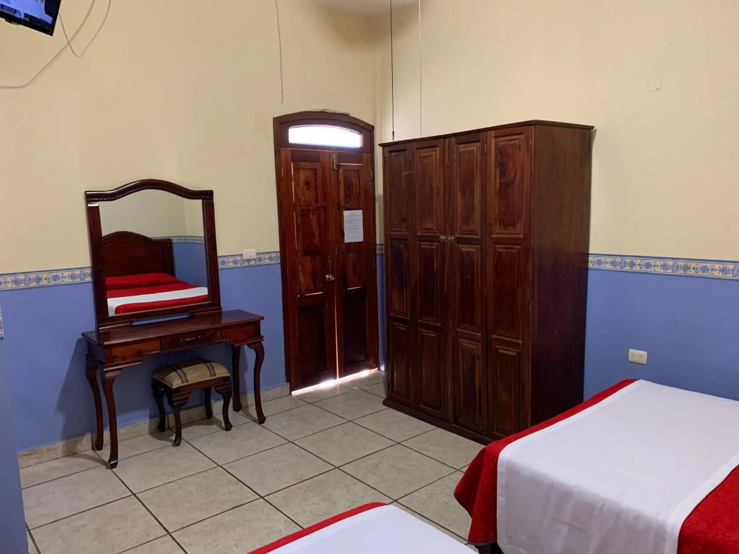 Bedroom in OYO Hotel Real de Cortés