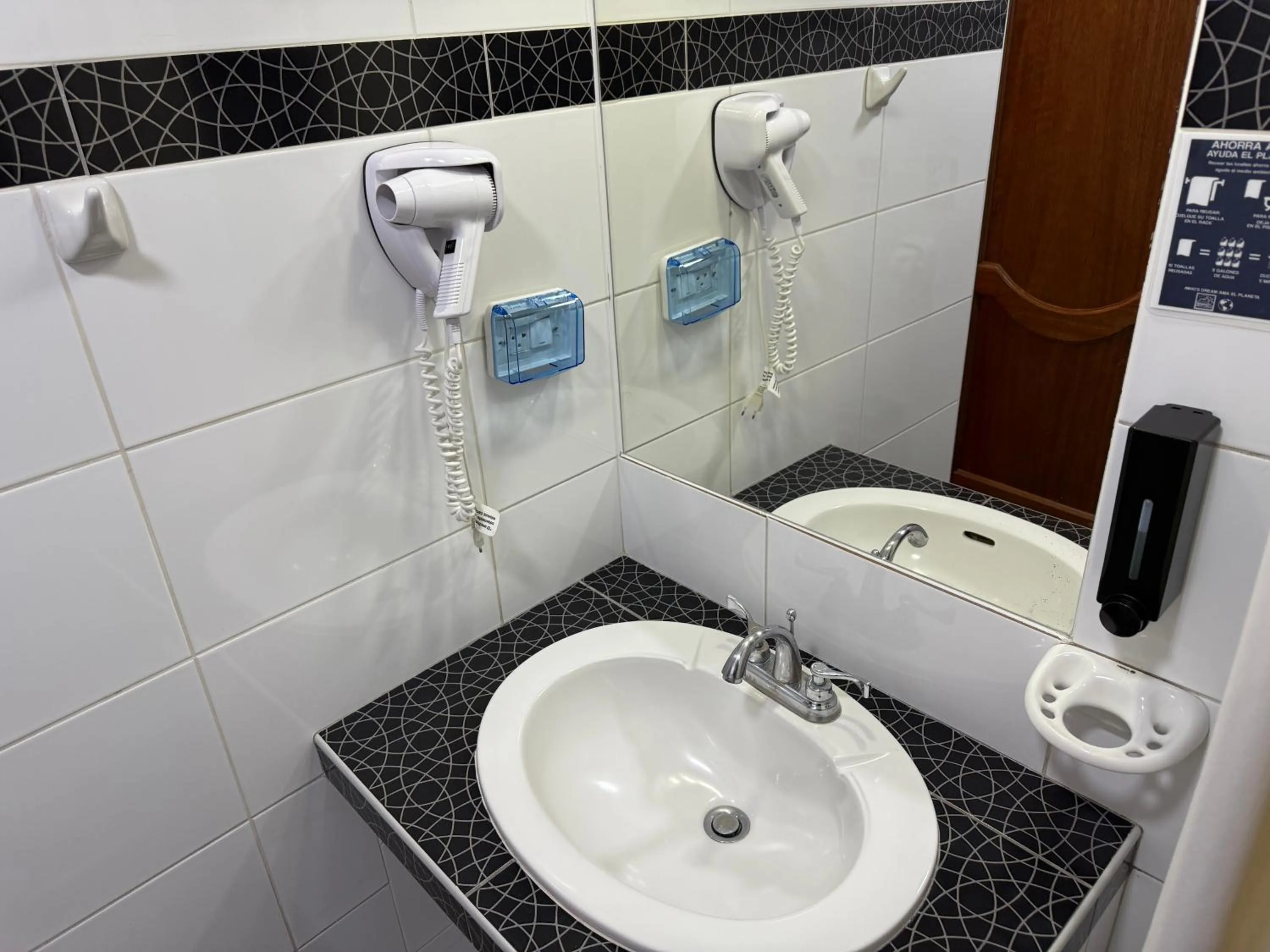 Bathroom in Awki´s Dream Hotel