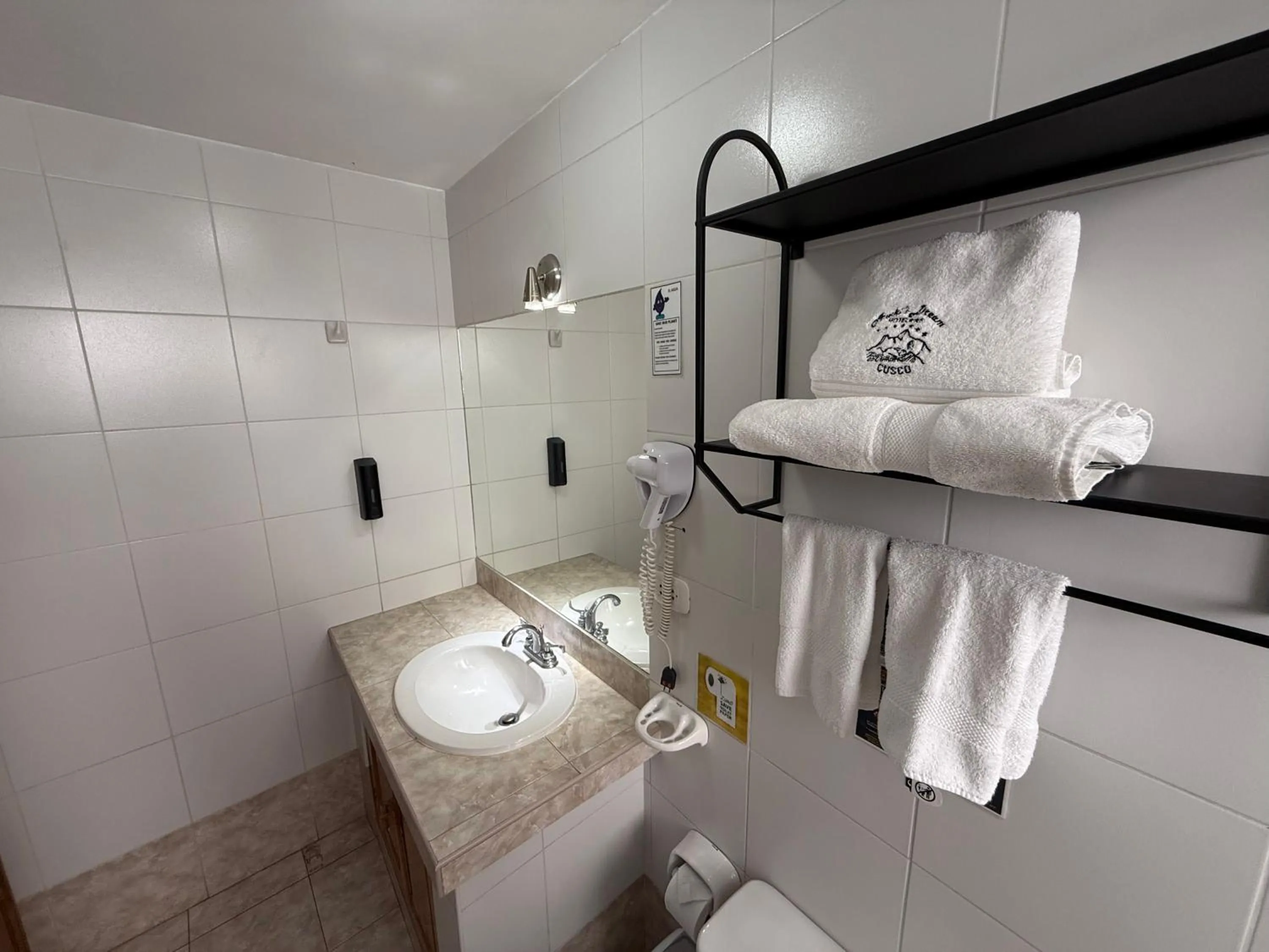 Bathroom, Bed in Awki´s Dream Hotel