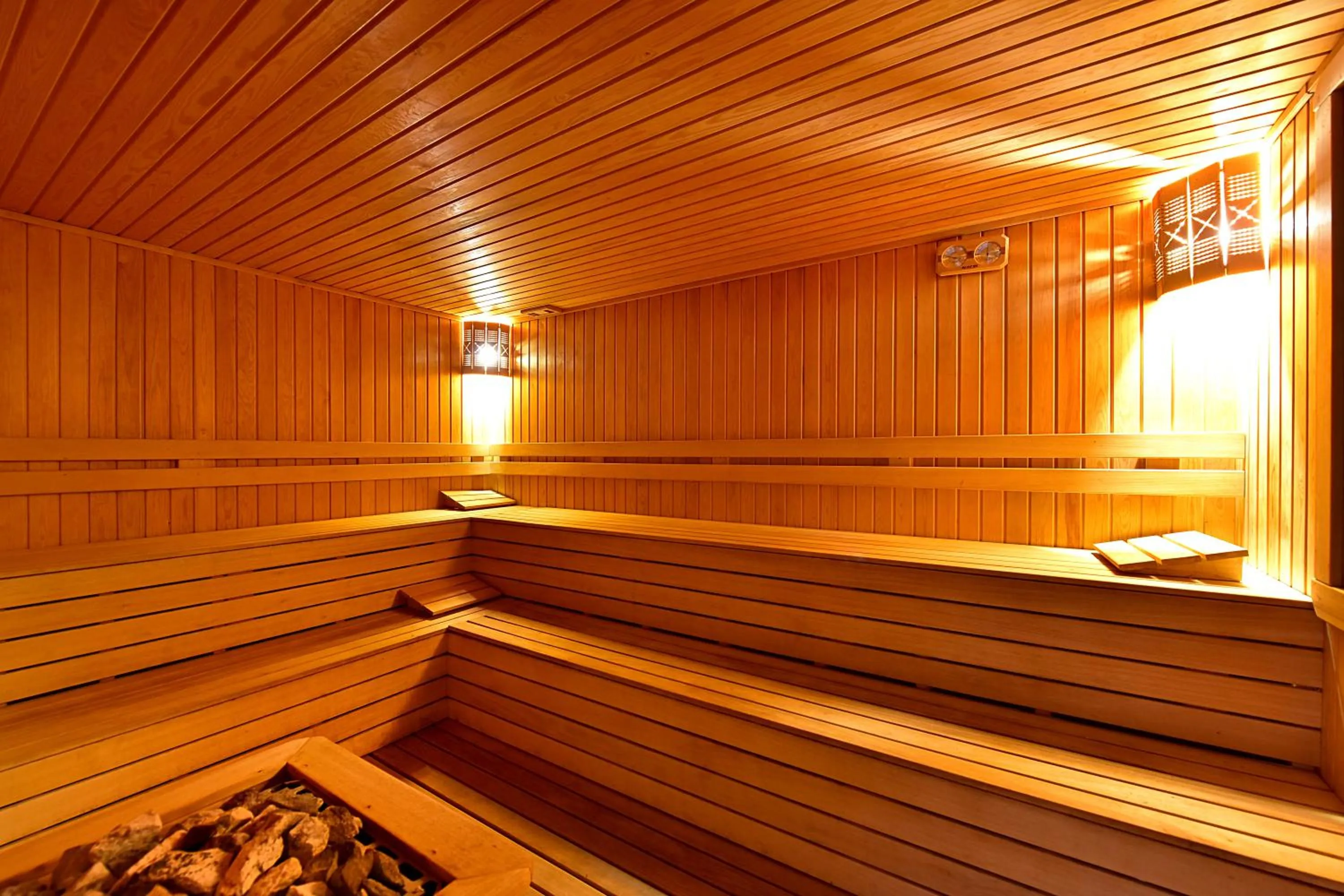 Sauna in Jasmin Beach Hotel