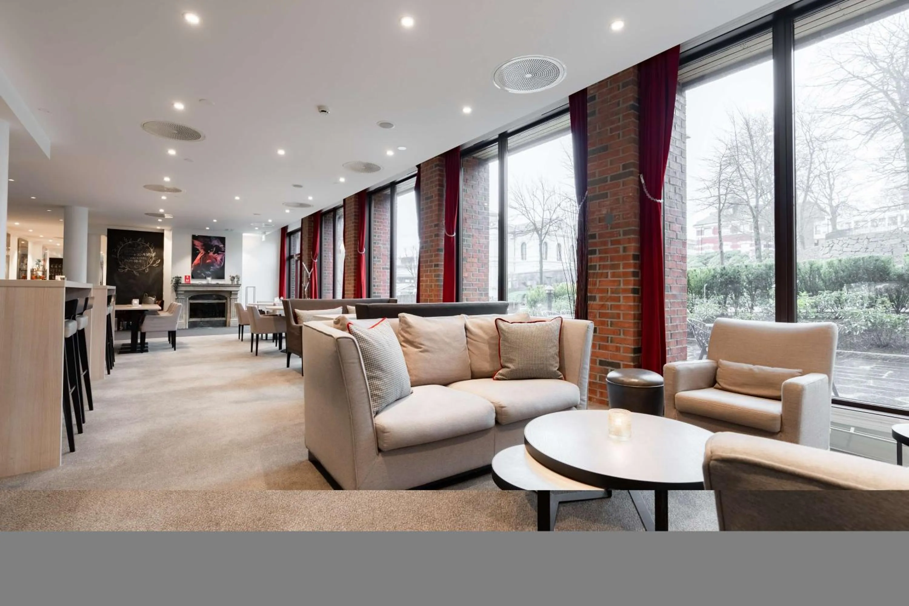 Lobby or reception in Scandic Stavanger Park