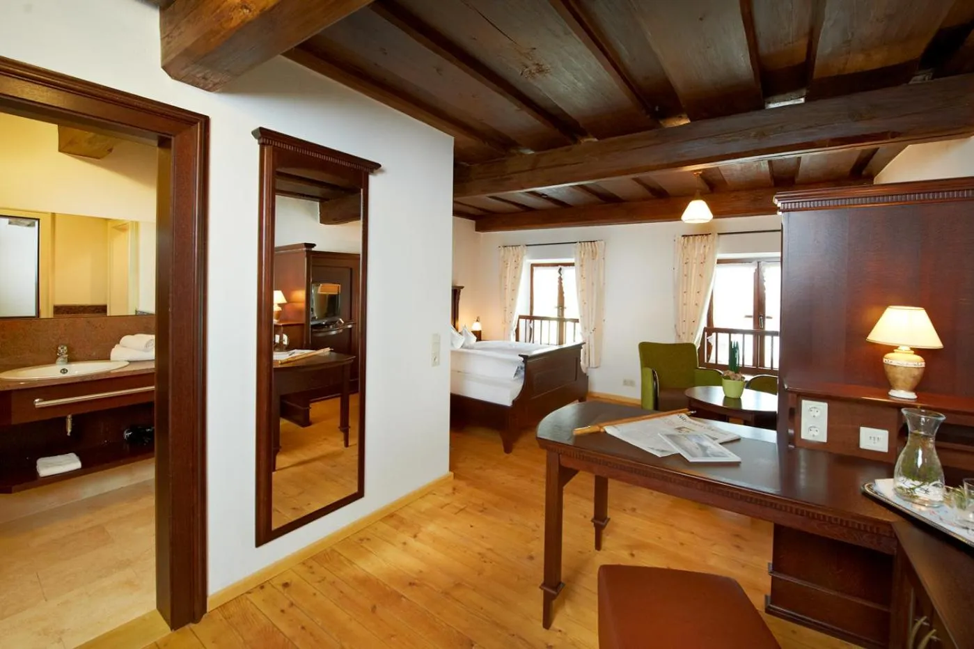 Photo of the whole room, Bed in Hotel zur Post