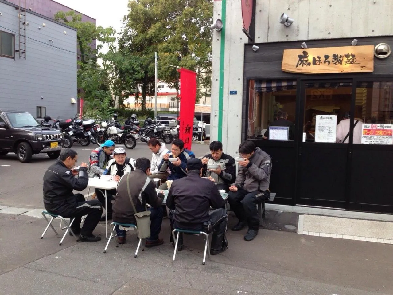 Restaurant/places to eat in LifeHouse IPPO