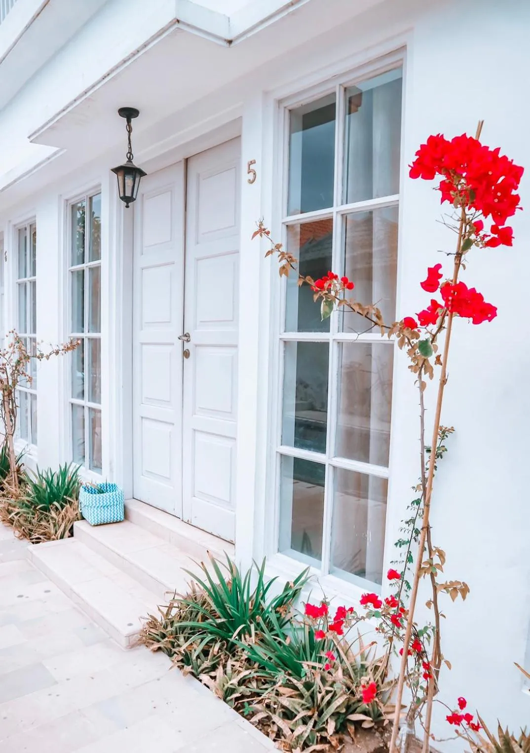 Facade/entrance in Hikari Guesthouse