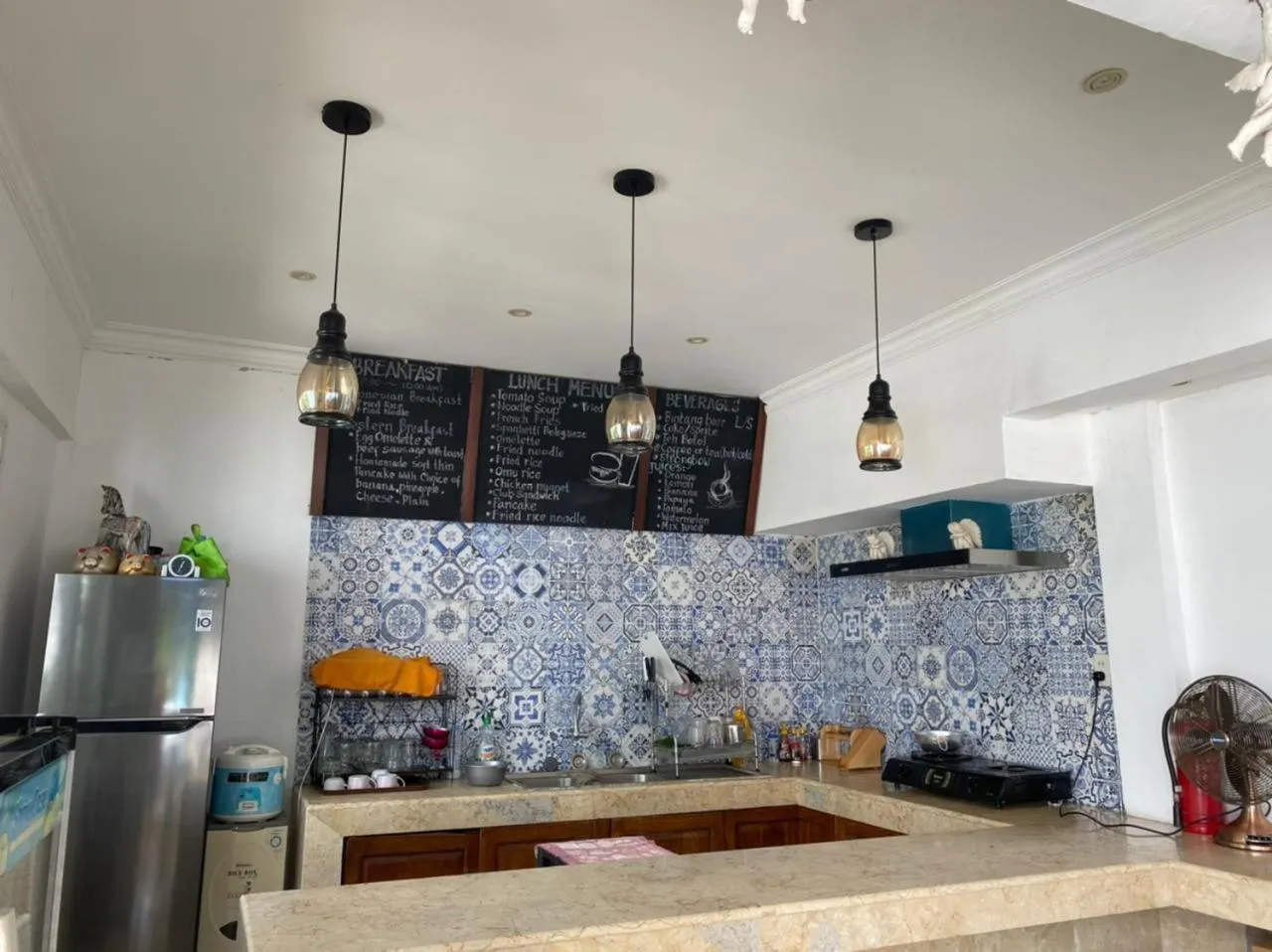 Restaurant/places to eat in Hikari Guesthouse