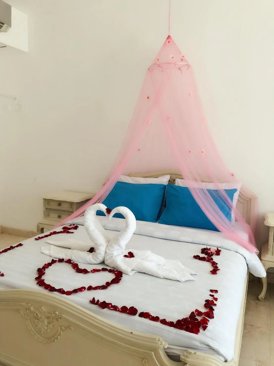 bunk bed, Bed in Hikari Guesthouse