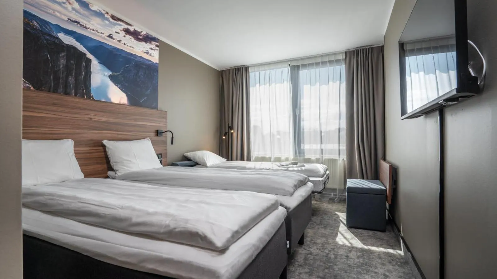 Bed in Thon Hotel Stavanger Forum