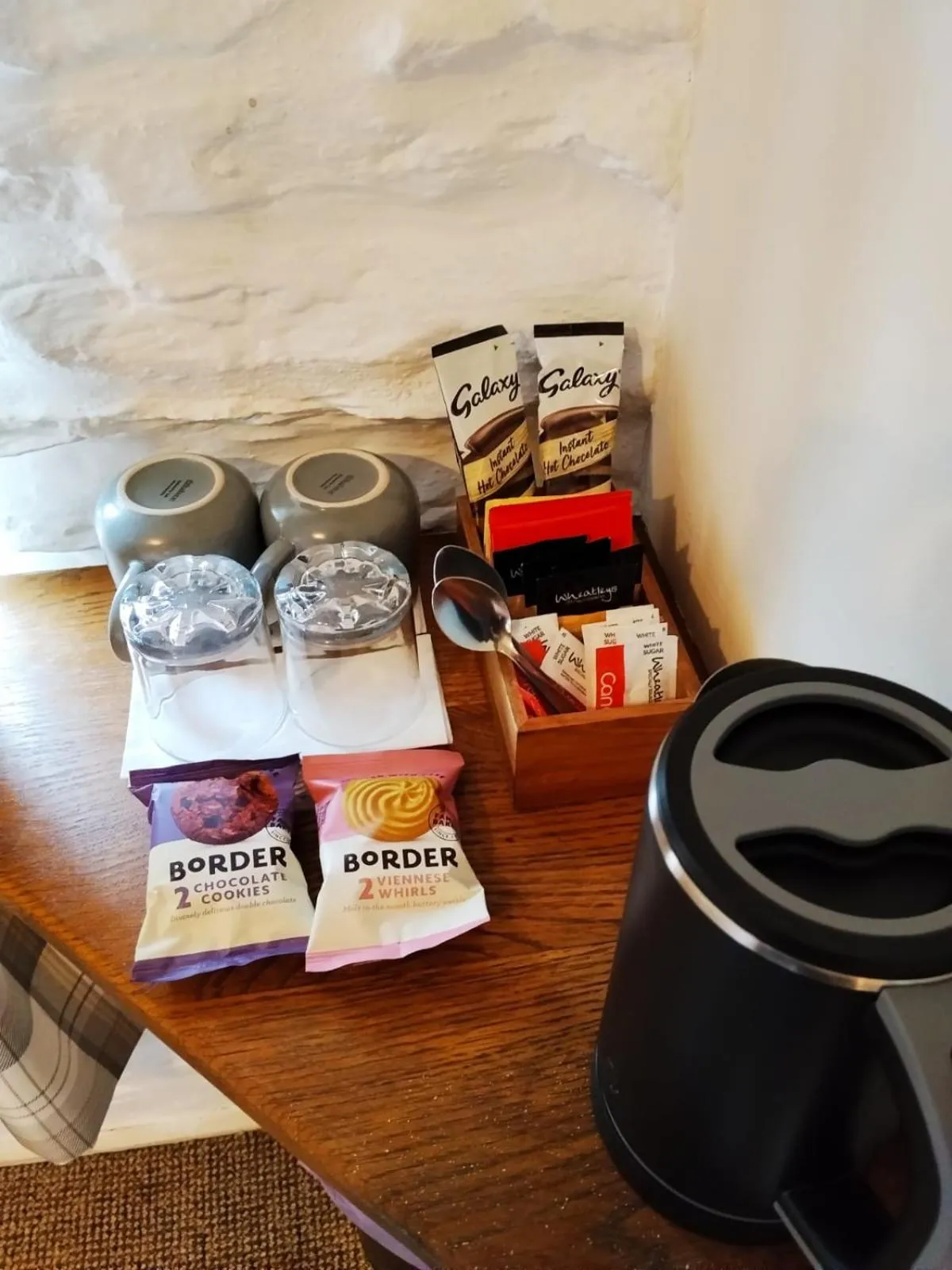 Coffee/tea facilities in The Rockford Inn