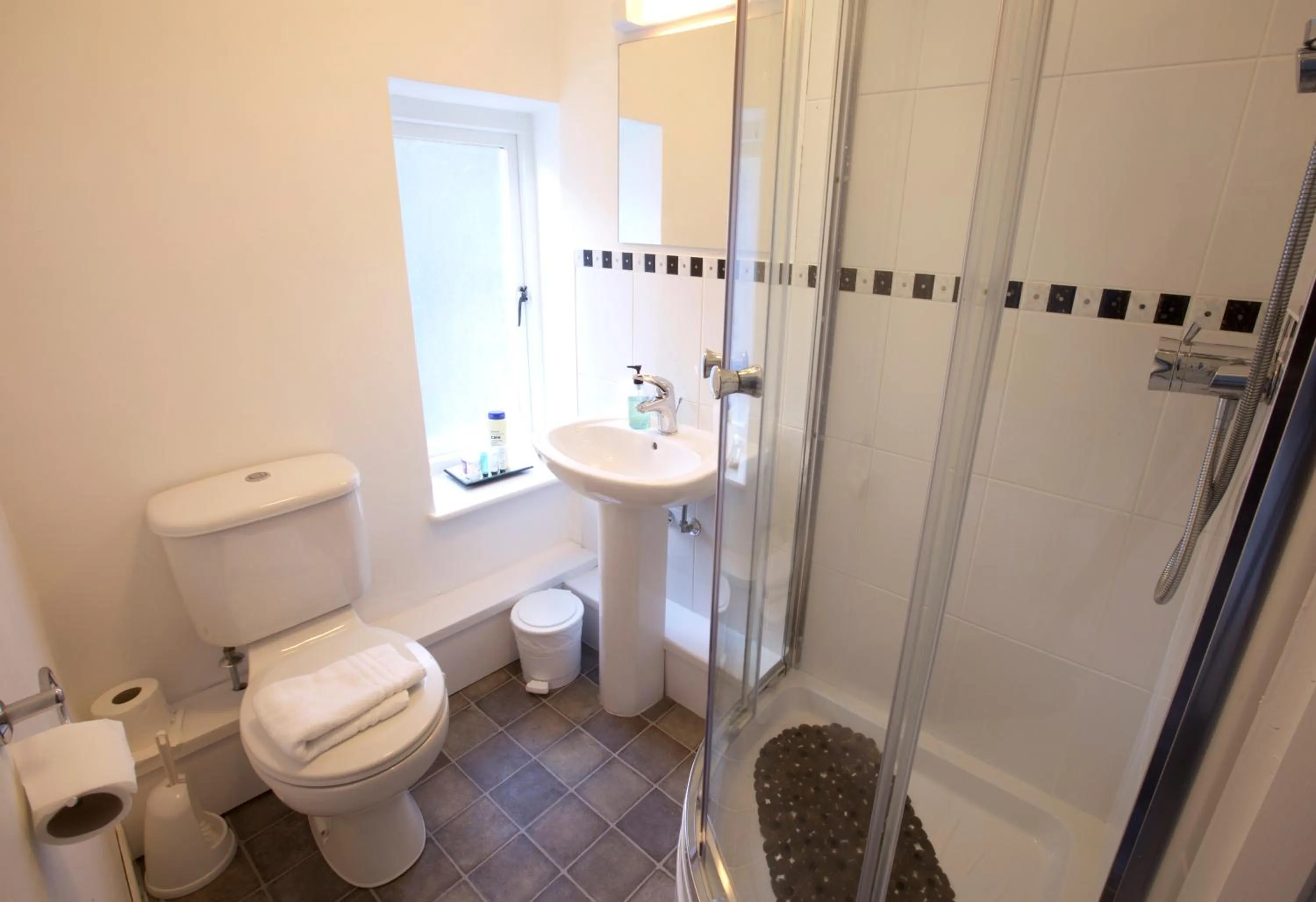 Bedroom in The Rockford Inn