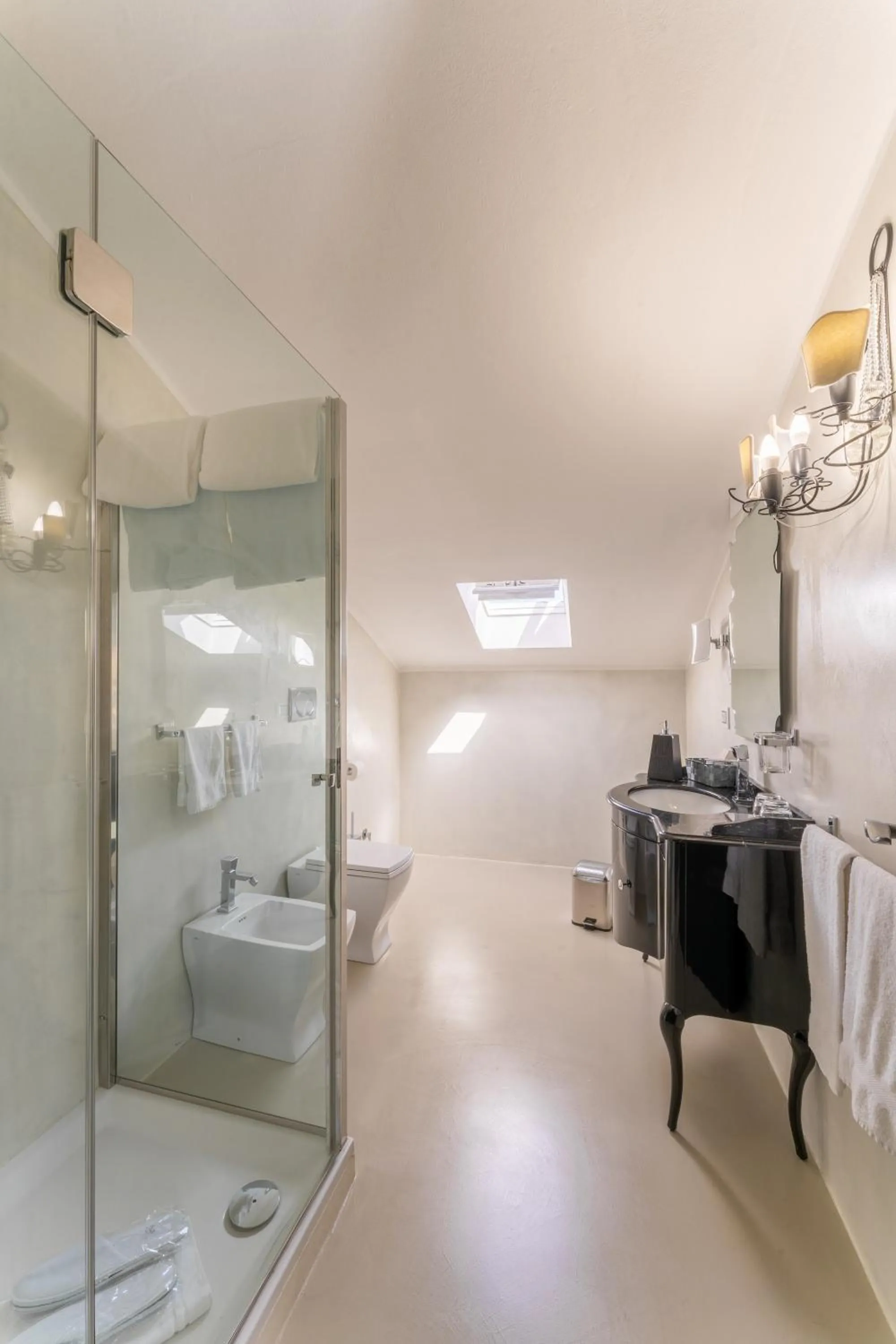 Shower in Villa Mosca Charming House