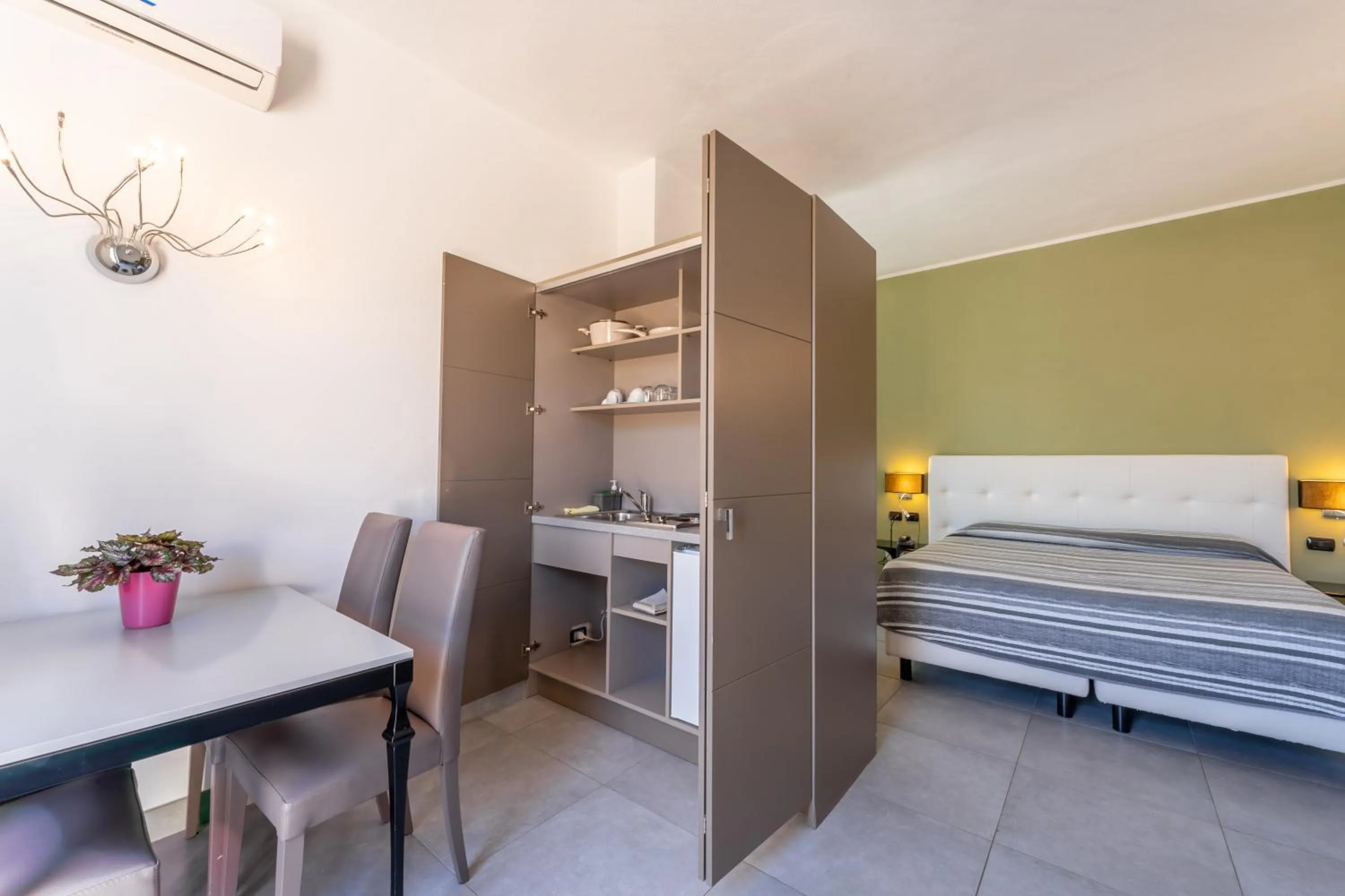 Photo of the whole room, Bed in Villa Mosca Charming House