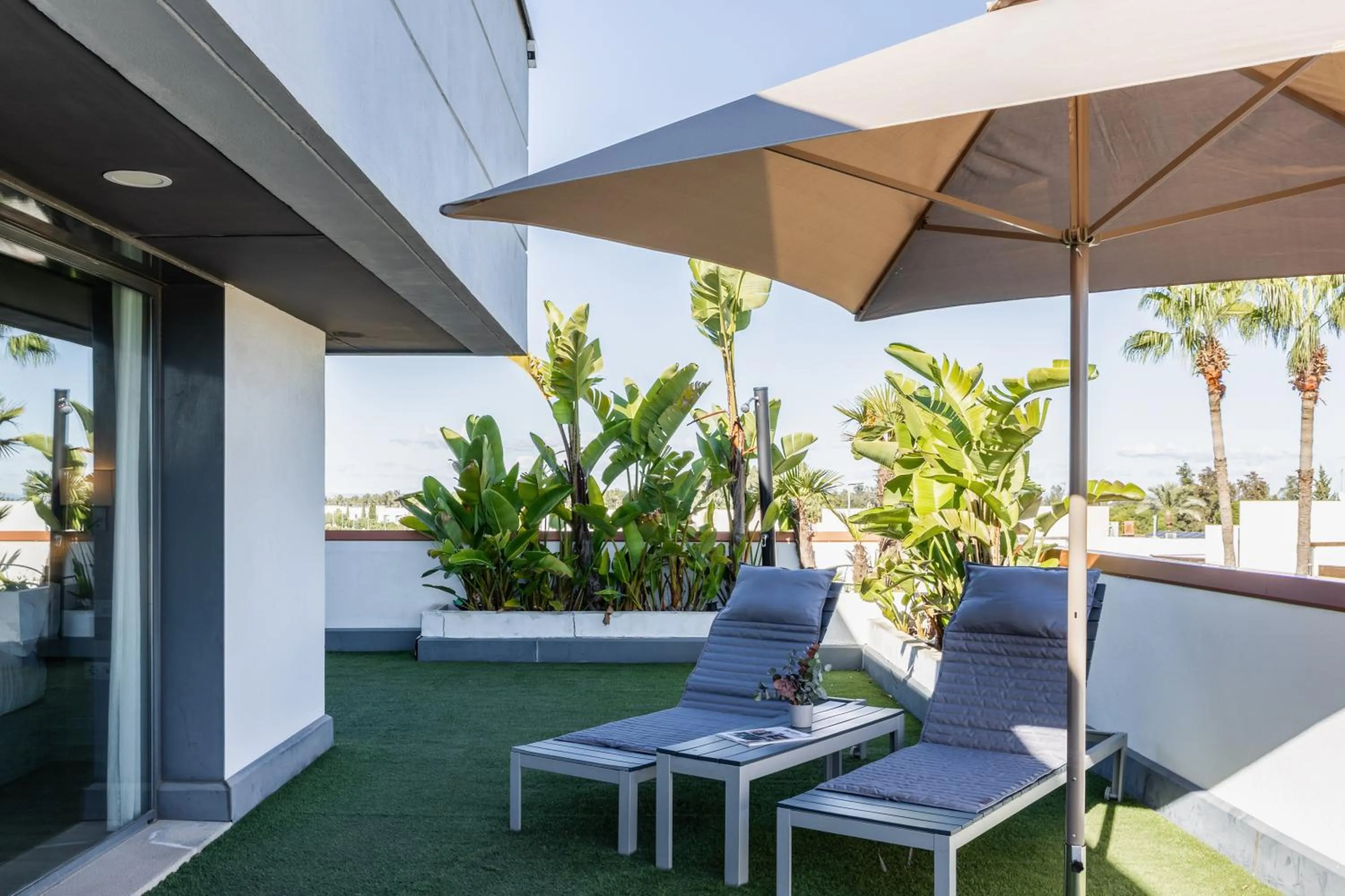 Garden in Sevilla Green Suites