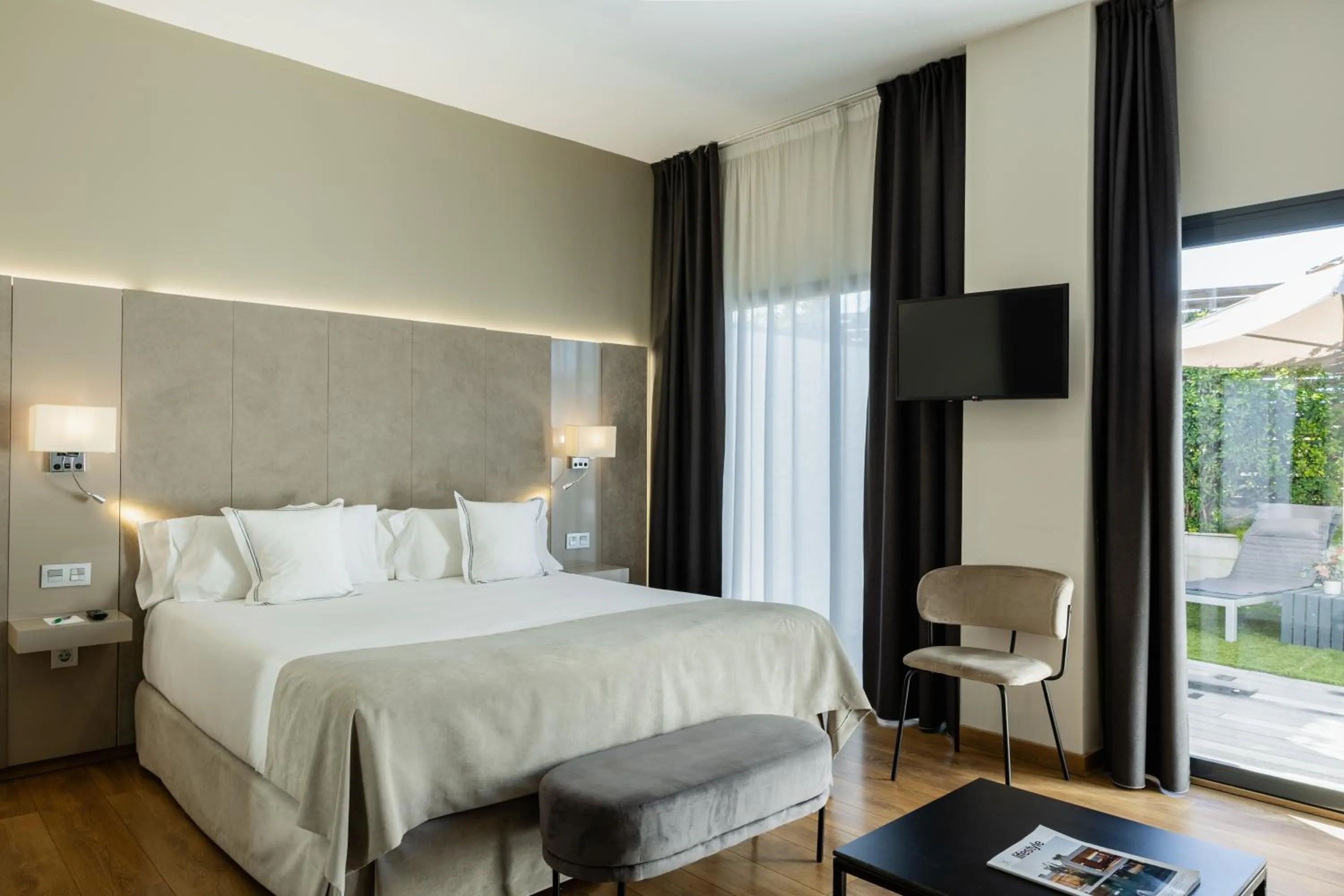 Bed in Sevilla Green Suites