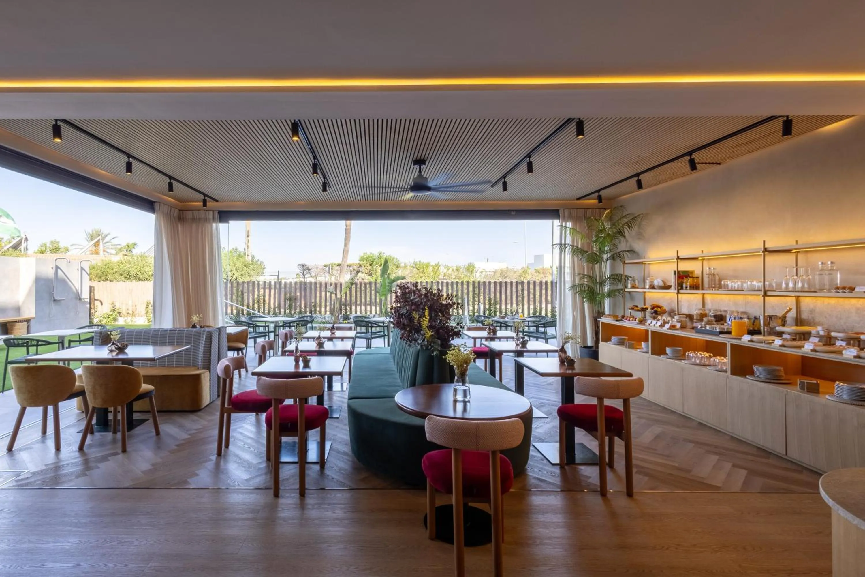 Breakfast in Sevilla Green Suites