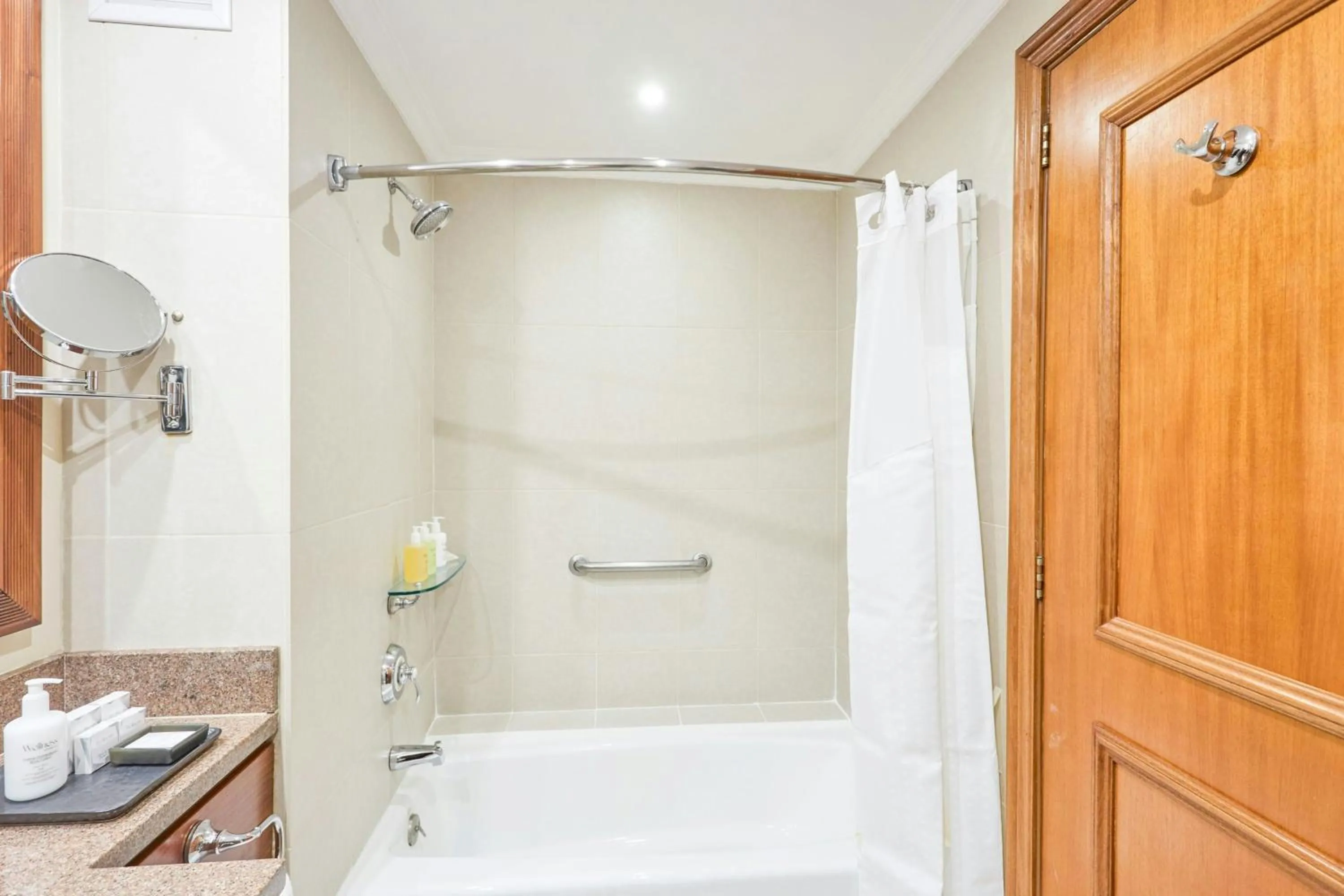 Bathroom in Marriott Venezuela Hotel Playa Grande