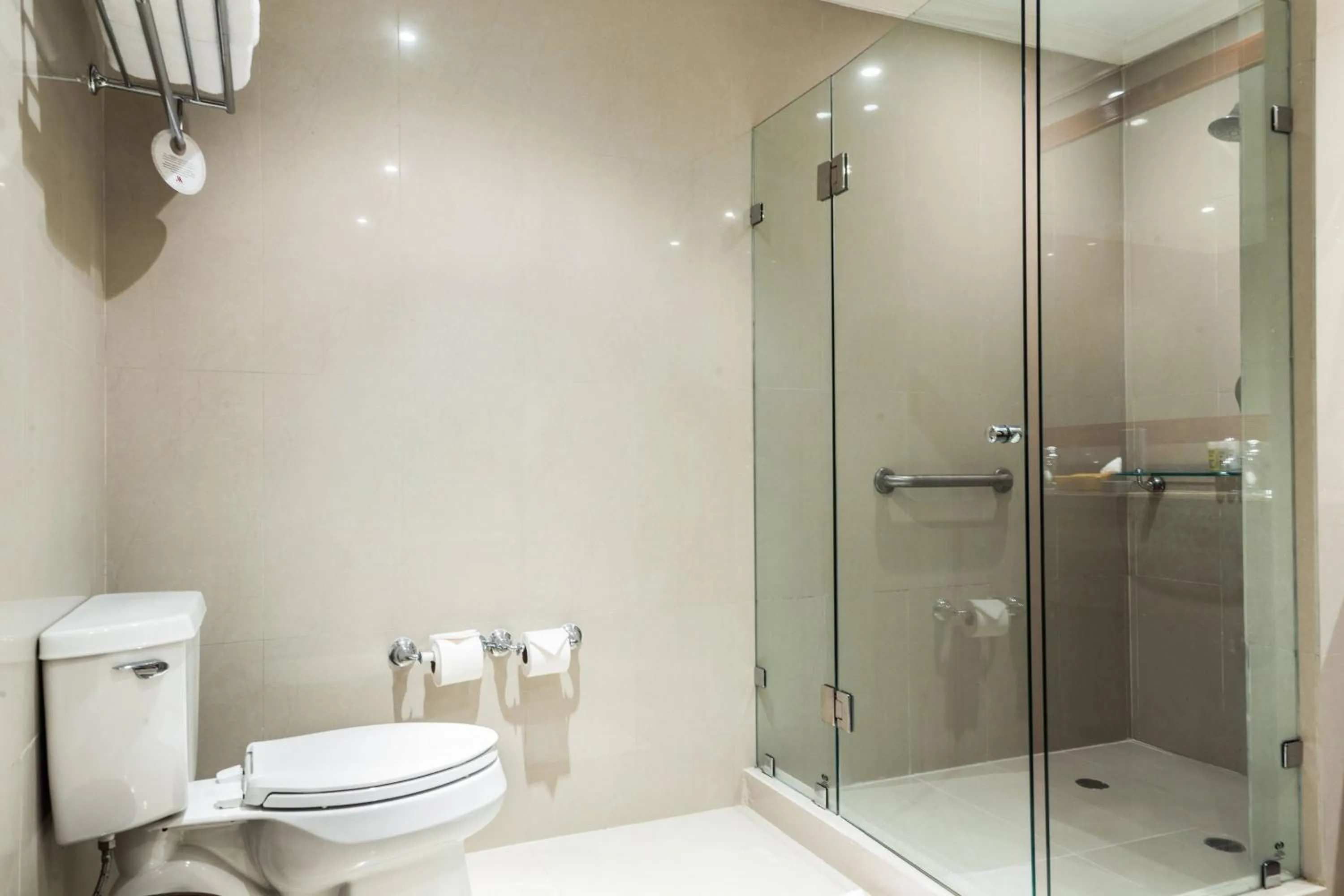 Bathroom in Marriott Venezuela Hotel Playa Grande