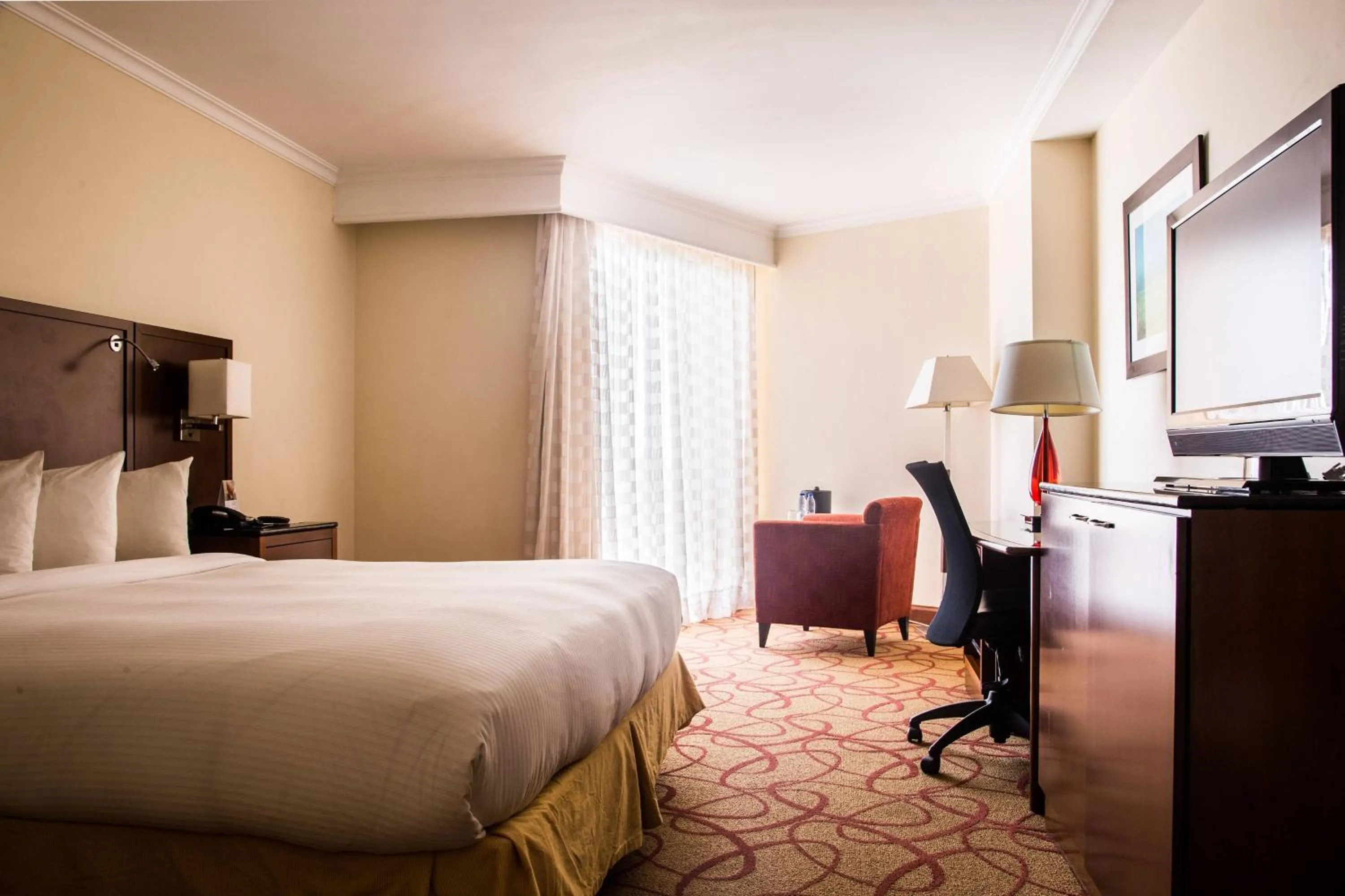 Executive Room with King or Two Double Beds in Marriott Venezuela Hotel Playa Grande