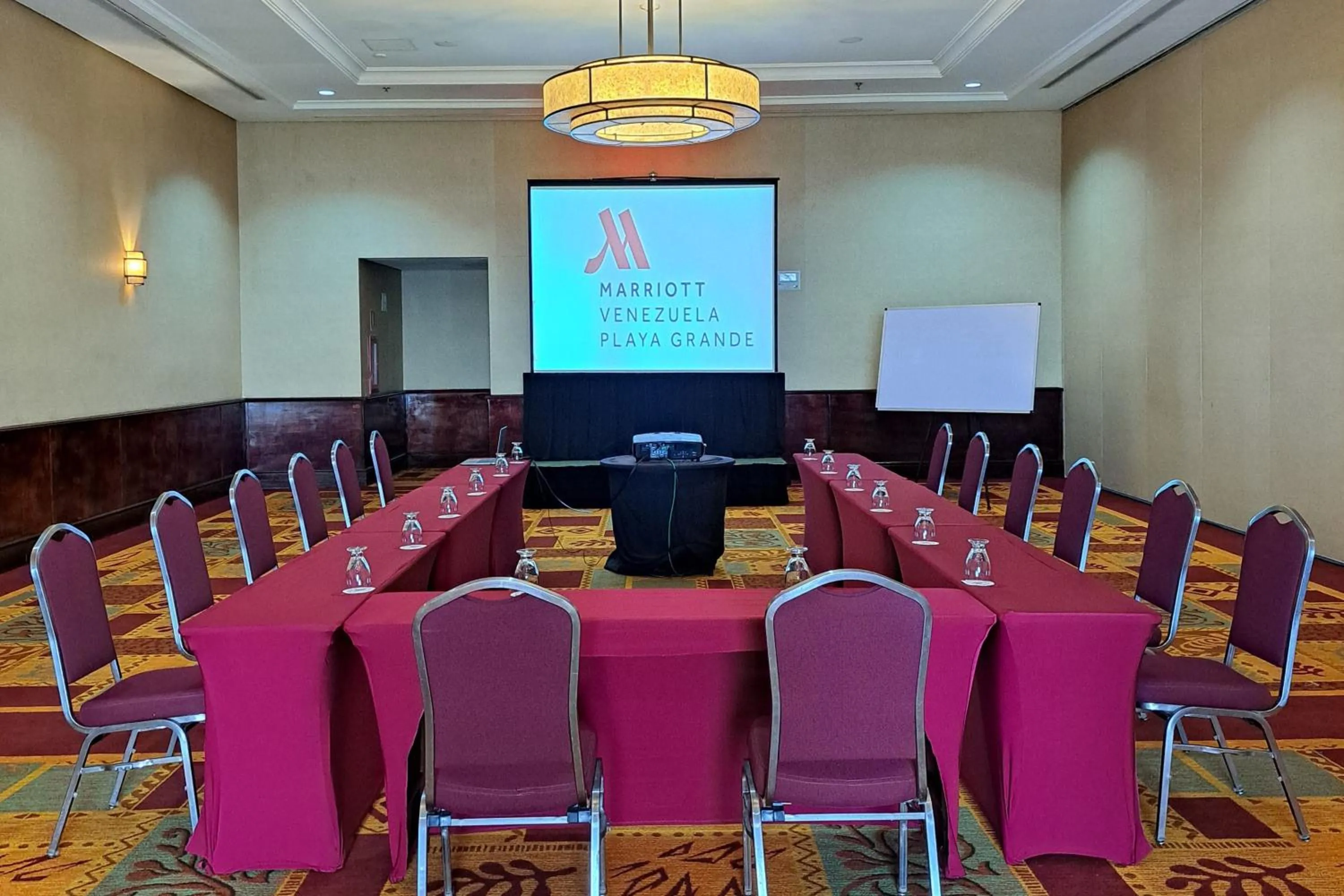 Meeting/conference room in Marriott Venezuela Hotel Playa Grande