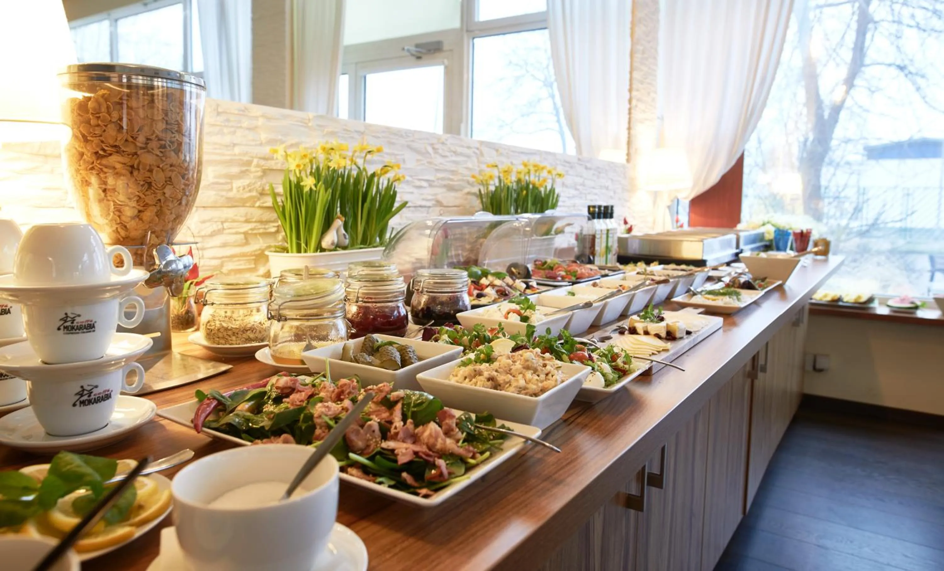 Food and drinks in Hotel Colibra