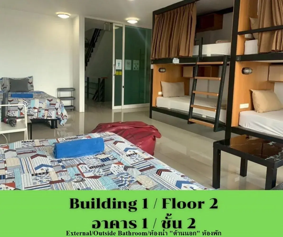 Family Room with Shared Bathroom in HOMEY-Sleepy Don Mueang Airport Hostel Family Room with Shared Bathroom in HOMEY-Sleepy Don Mueang Airport Hostel