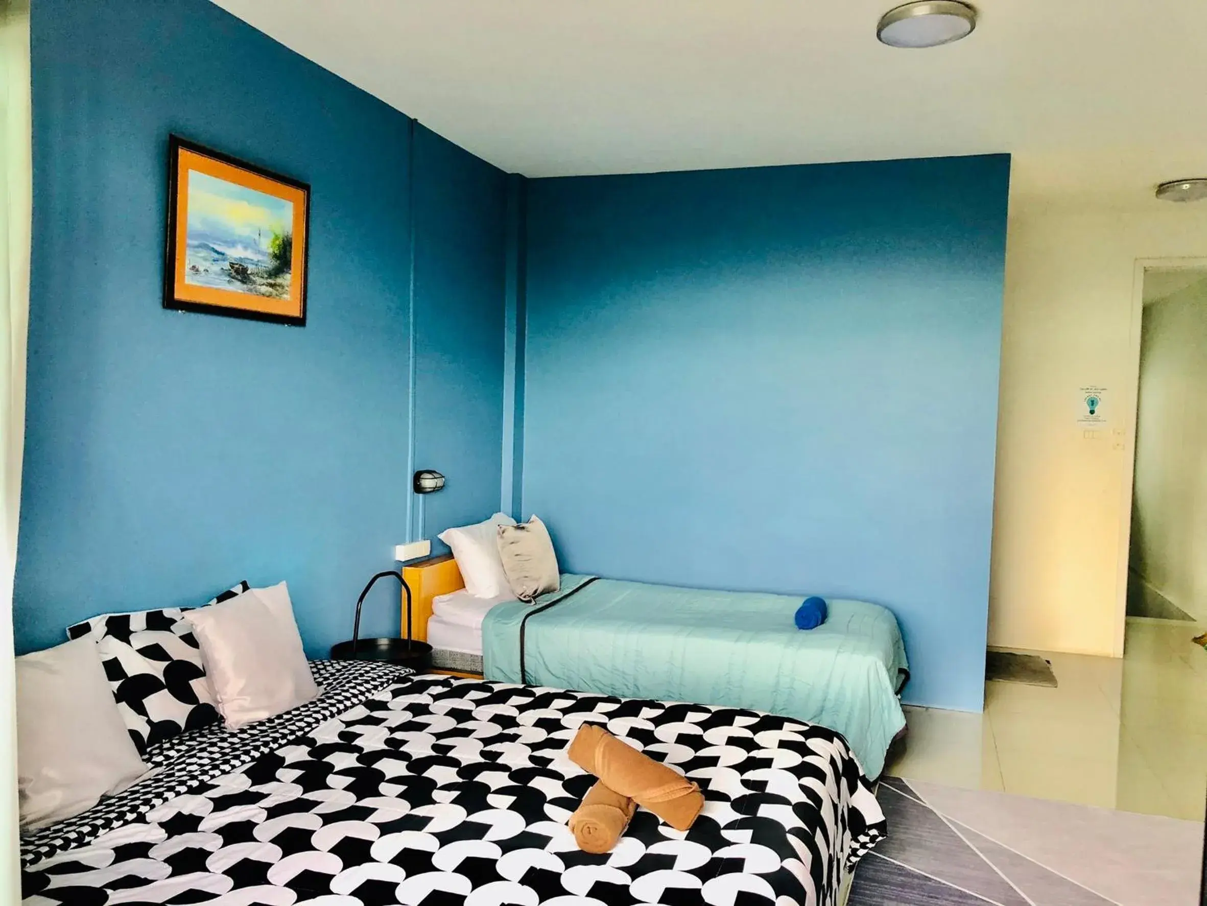 Double or Twin Room with Balcony in HOMEY-Sleepy Don Mueang Airport Hostel Double or Twin Room with Balcony in HOMEY-Sleepy Don Mueang Airport Hostel